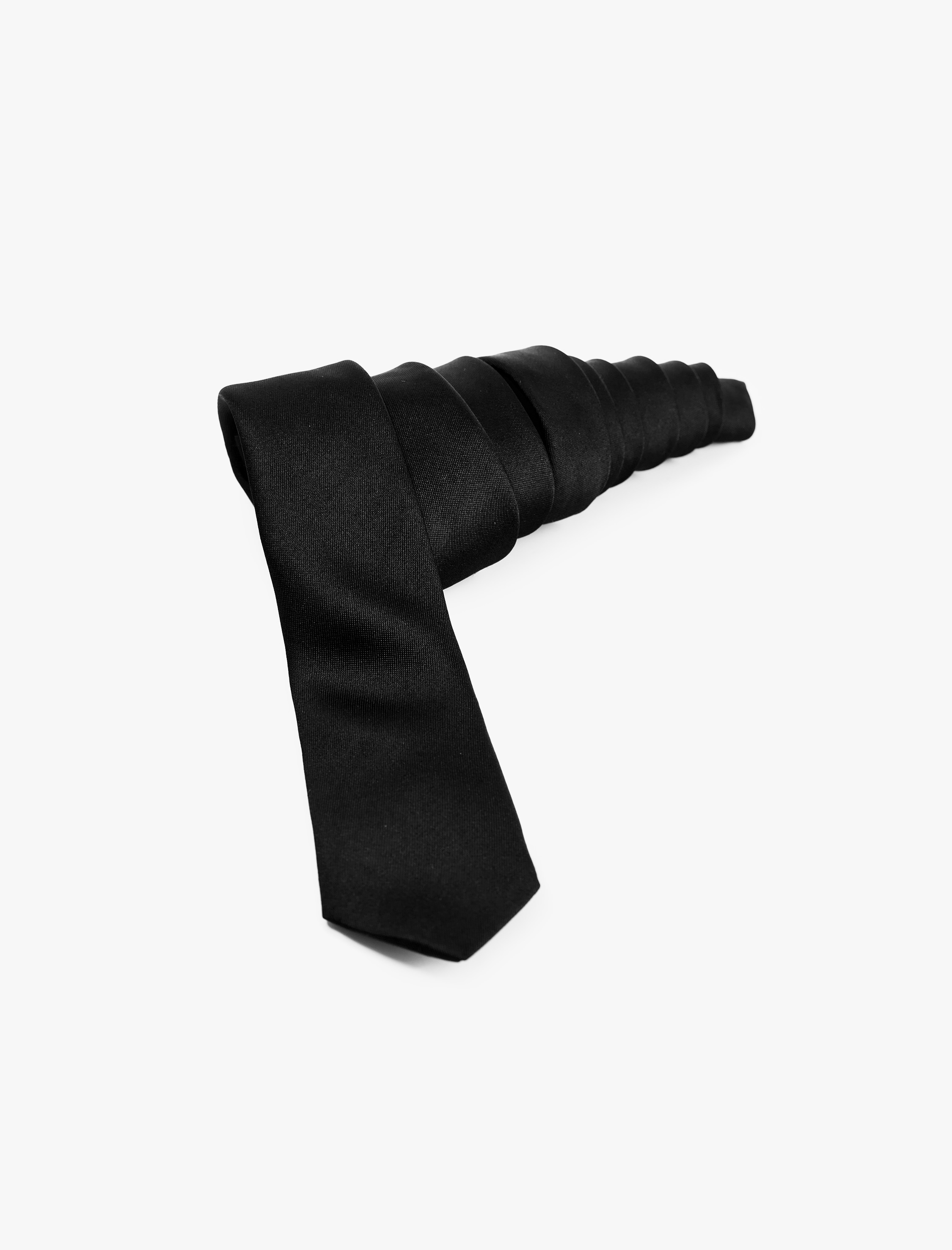   Dokulu Parlak Görünümlü Kravat