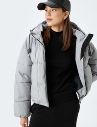 Kapüşonlu Fermuarlı Cep Detaylı Kapitone Oversize Şişme Mont