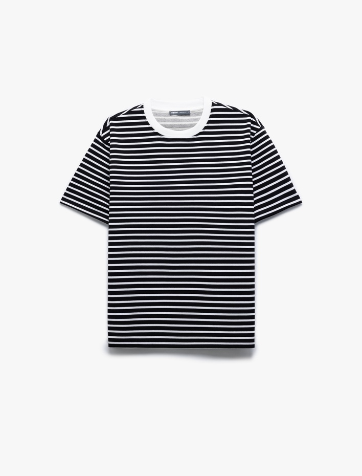  Kısa Kollu Basic Pamuklu Tok Kumaş Bisiklet Yaka Oversize Çizgili Tişört