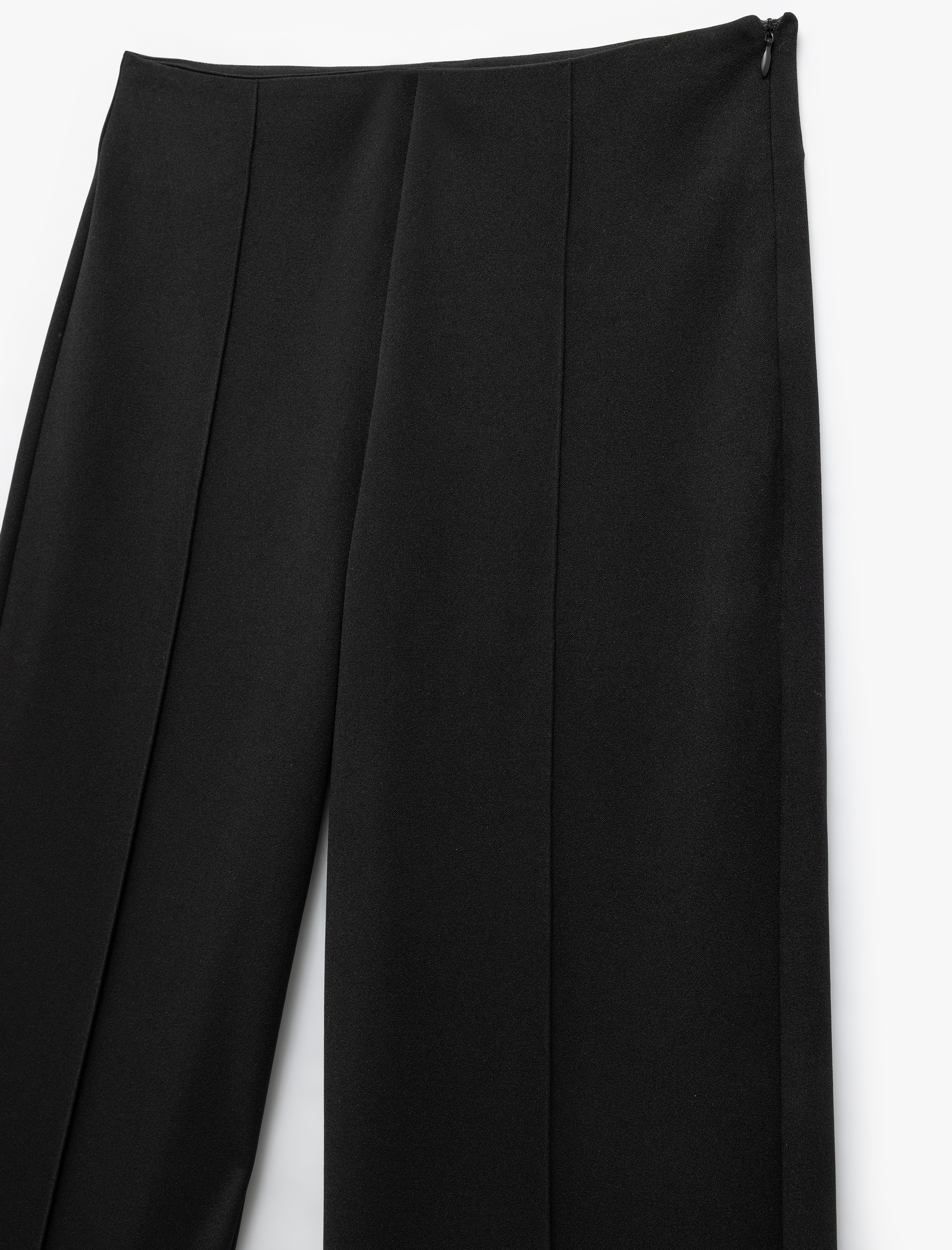   Krep Scuba Kumaş Nervür Detaylı Geniş Paça Palazzo Pantolon