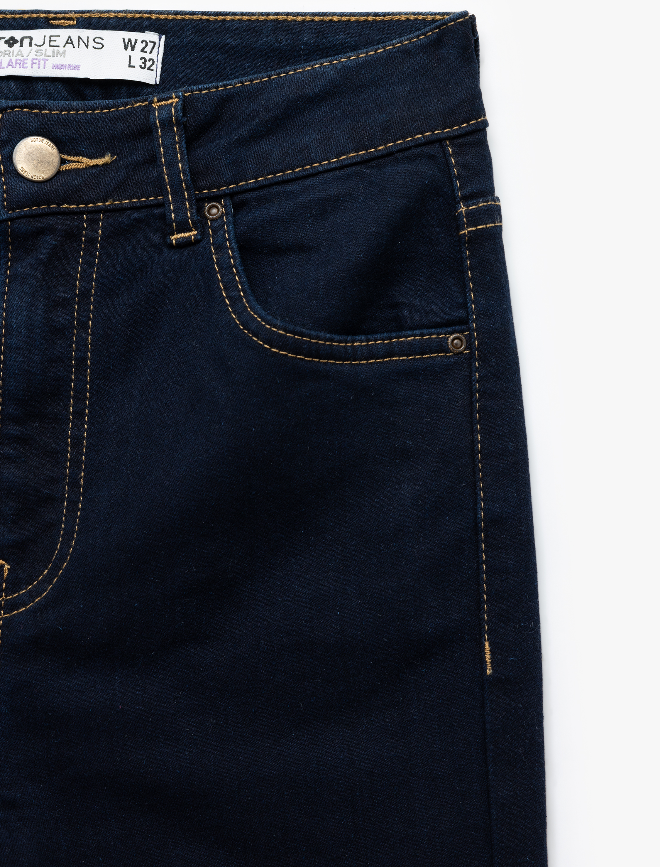   Dar Kesim Düğmeli Cep Detaylı İspanyol Paça Jean Pantolon - Flare Jeans