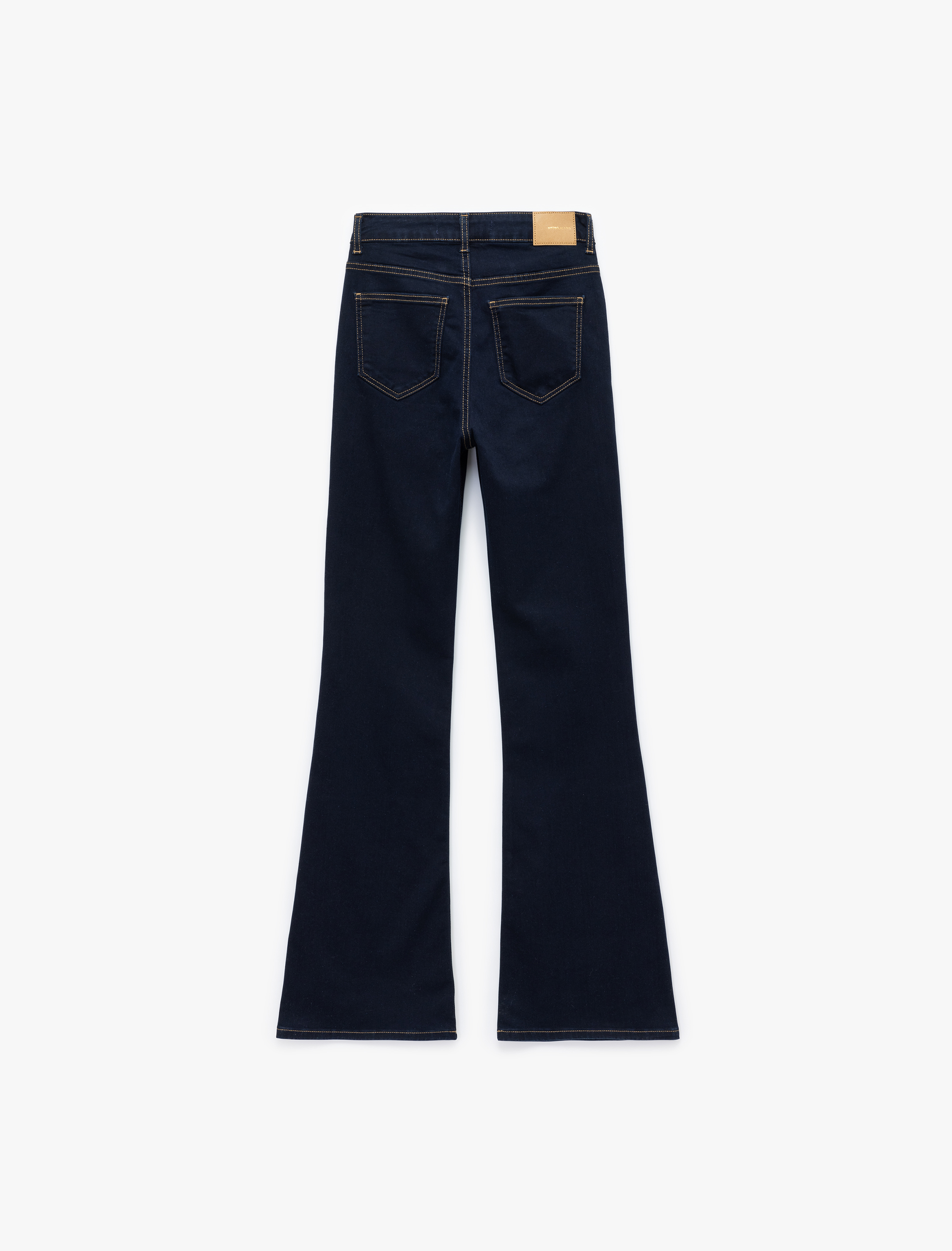   Dar Kesim Düğmeli Cep Detaylı İspanyol Paça Jean Pantolon - Flare Jeans