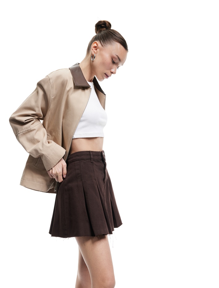  Pamuklu Kalın Pileli Düğmeli Mini Denim Etek