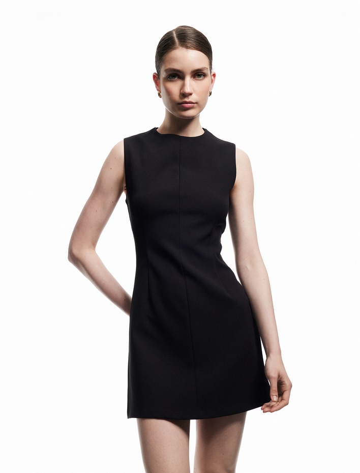  Yuvarlak Yaka A Kesim Kolsuz Mini Elbise