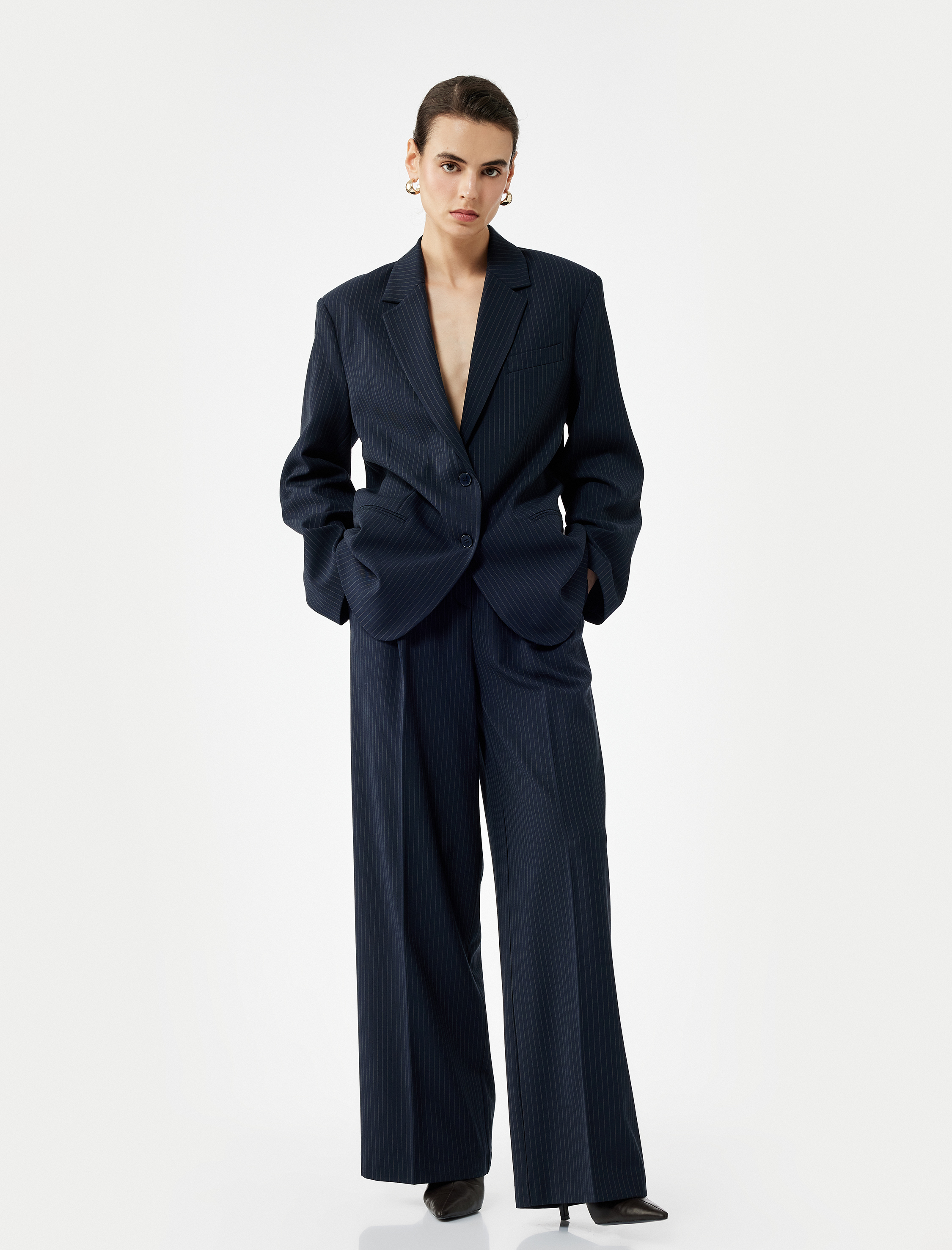   Düğmeli Cepli Uzun Kollu Kruvaze Blazer Ceket