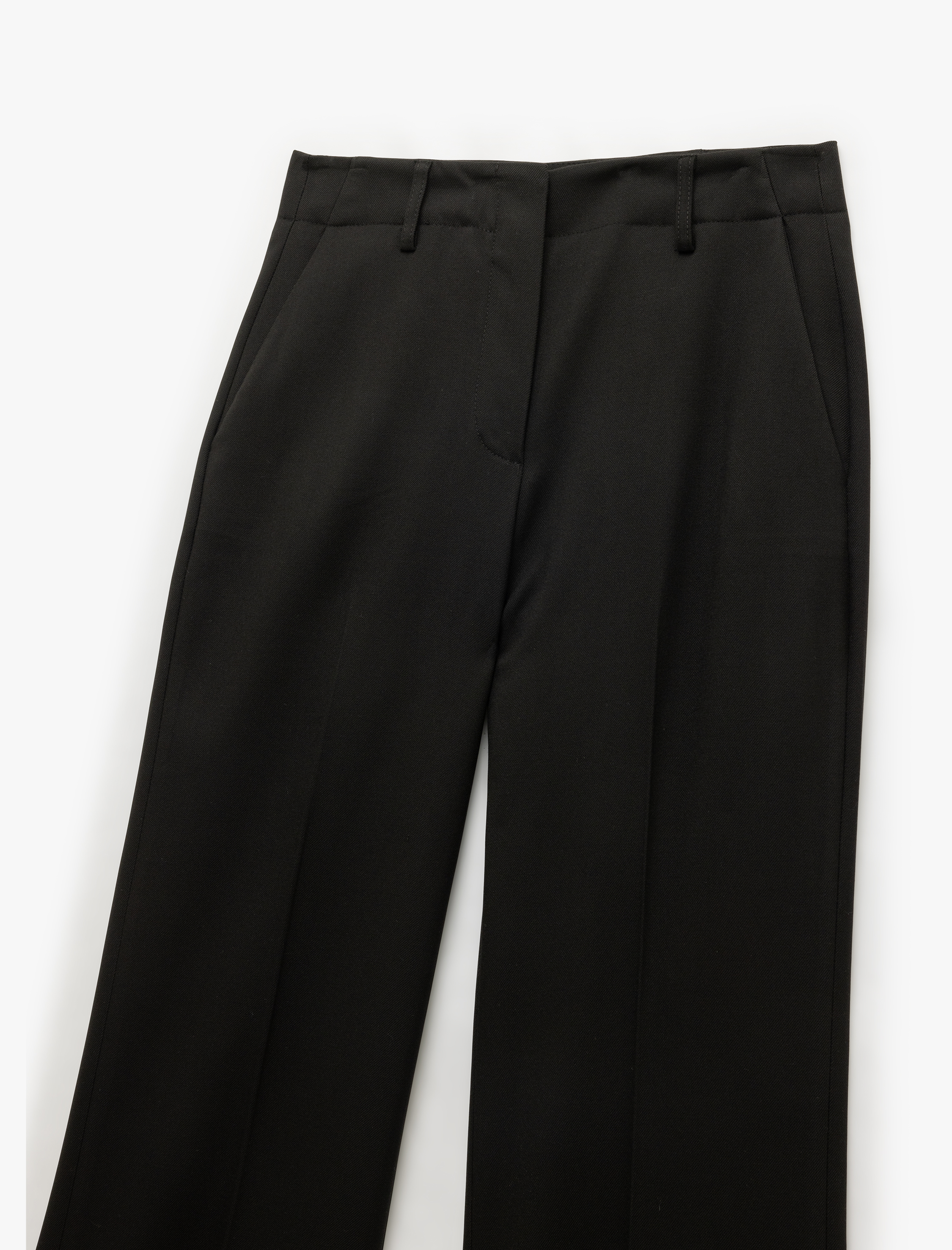   Rahat Kalıp Yüksek Bel Cepli Geniş Paça Kumaş Pantolon