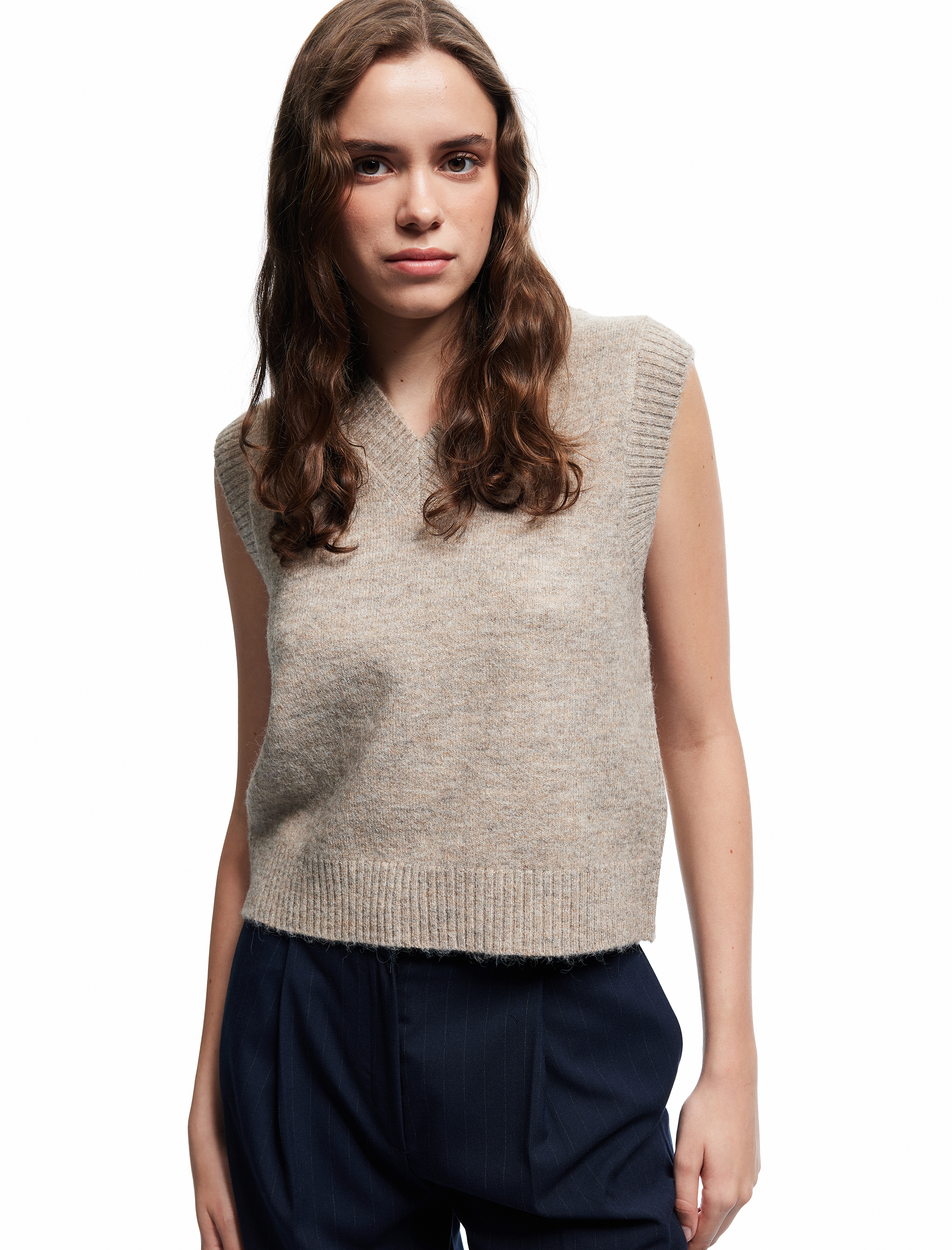   V Yaka Kolsuz Triko Süveter