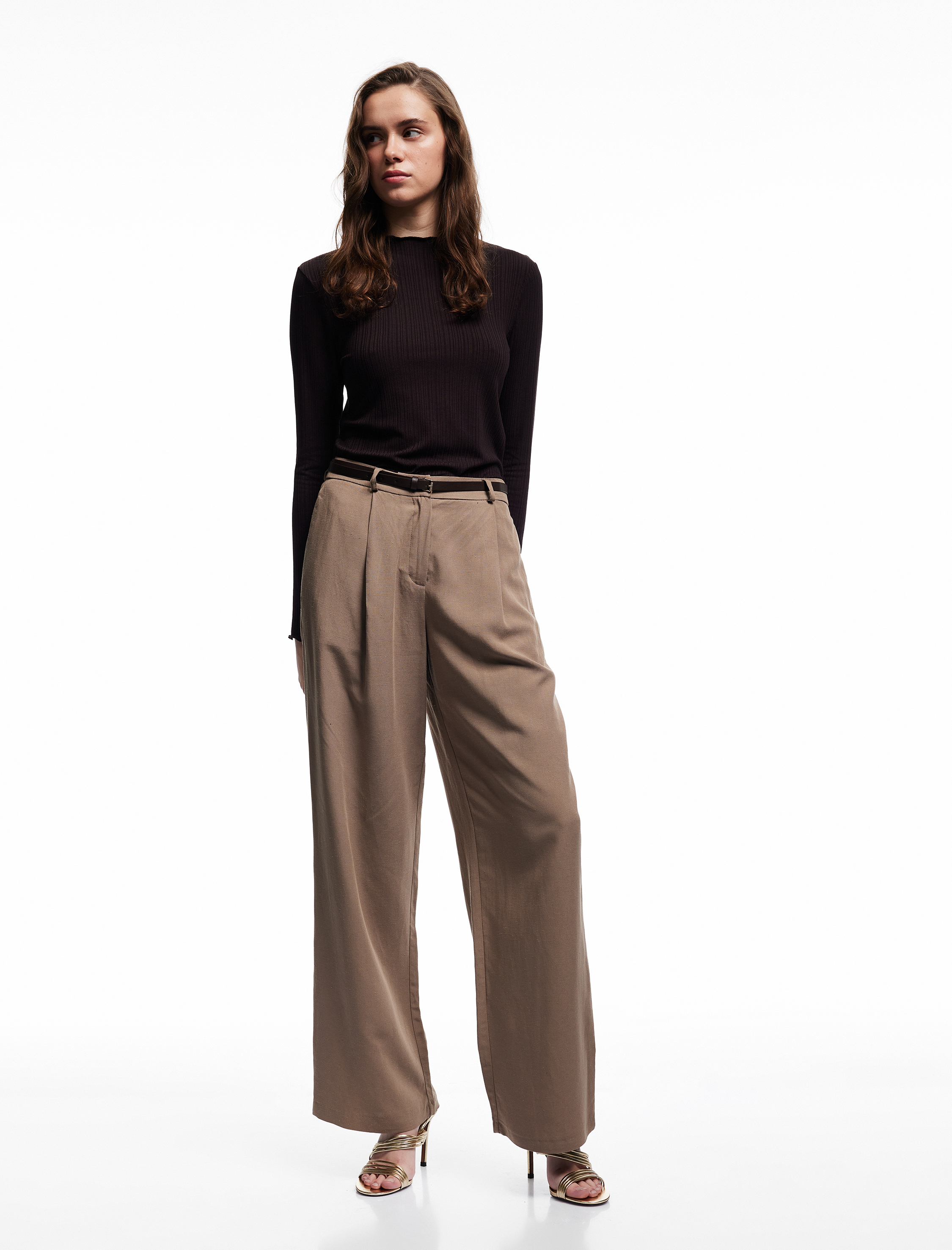   Kaşkorse Viskon Slim Fit Uzun Kollu Hafif Dik Yaka Tişört