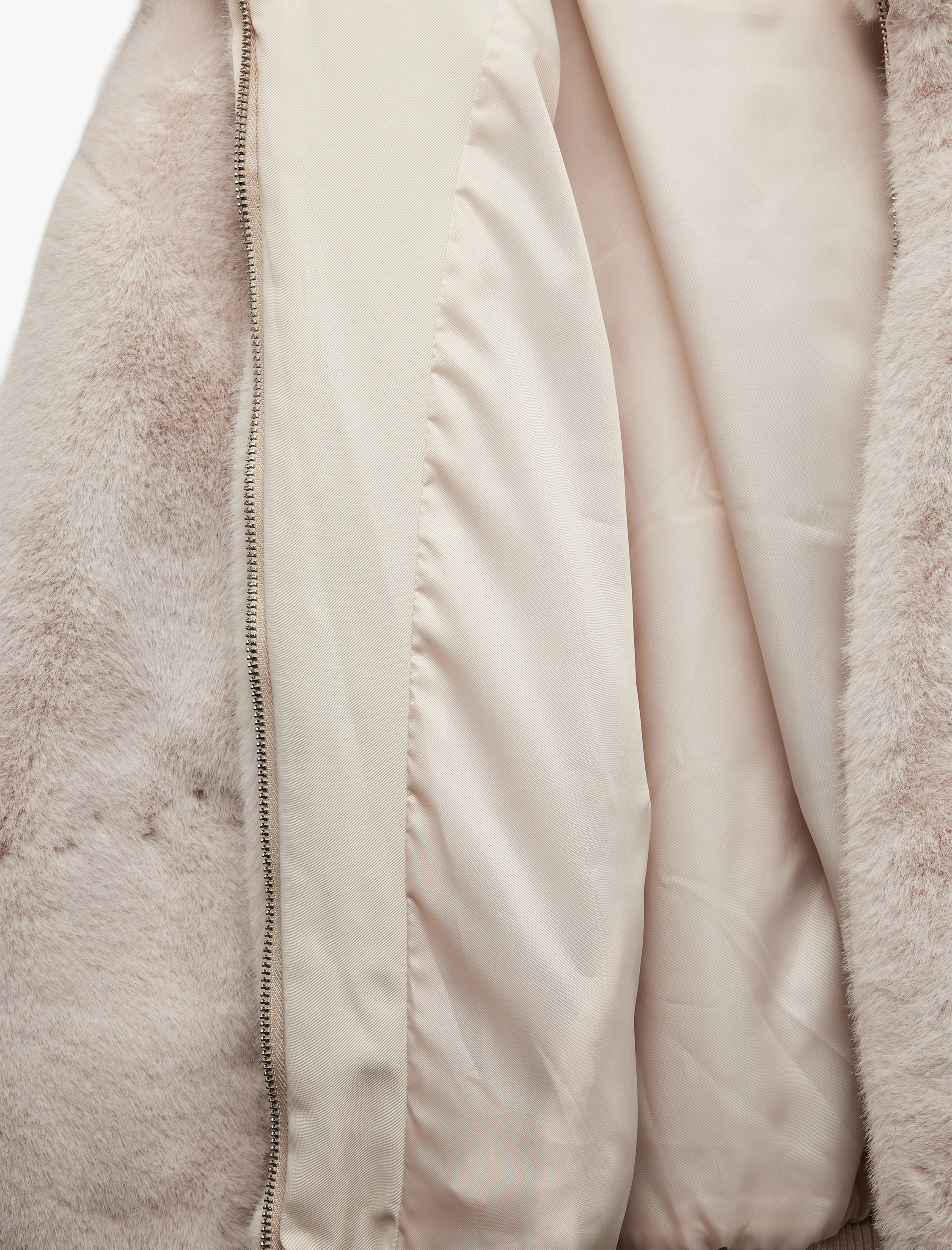   Fermuarlı Dik Yaka Cepli Suni Kürk Peluş Oversize Crop Mont