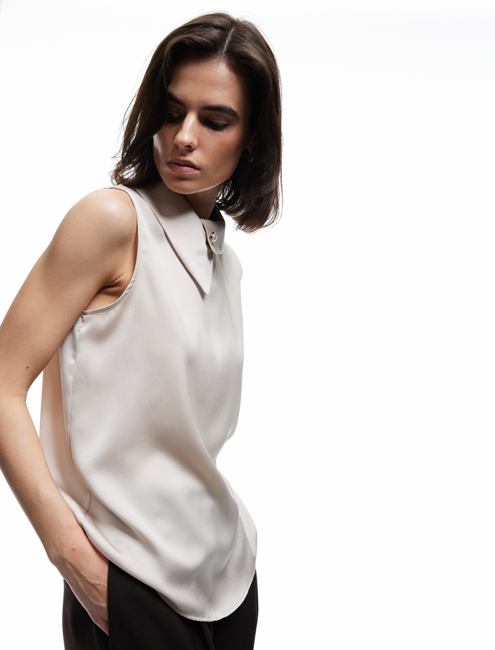  Asimetrik Yaka Kolsuz Saten Bluz