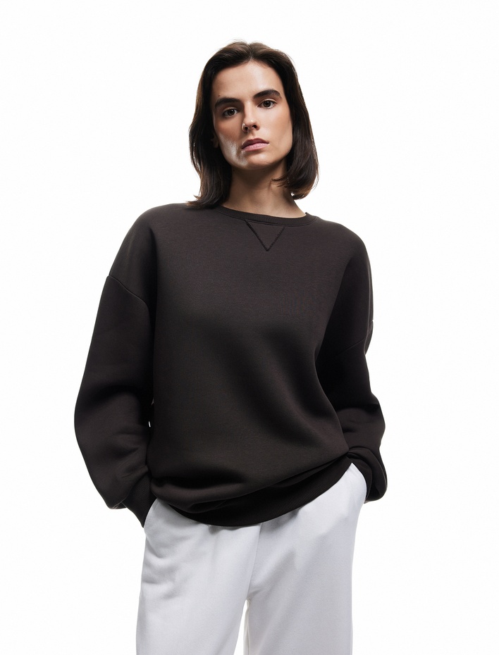  Üç İplik Şardonlu Uzun Kollu Bisiklet Yaka Oversize Sweatshirt