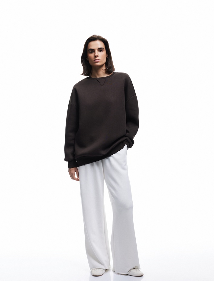  Üç İplik Şardonlu Uzun Kollu Bisiklet Yaka Oversize Sweatshirt