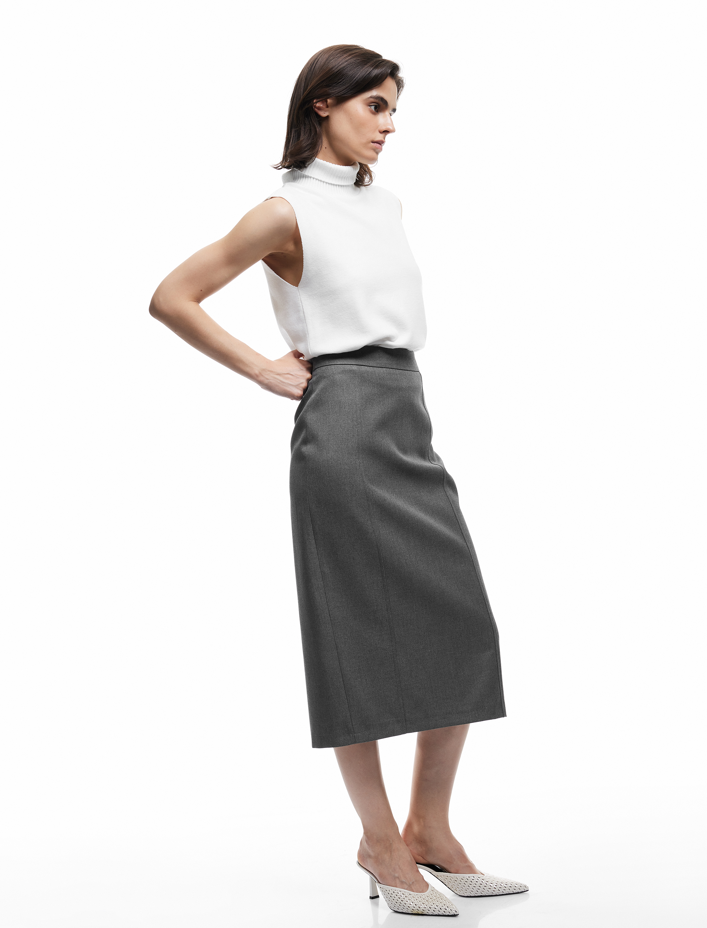   Regular Fit Arkadan Yırtmaç Detaylı Midi Kalem Etek