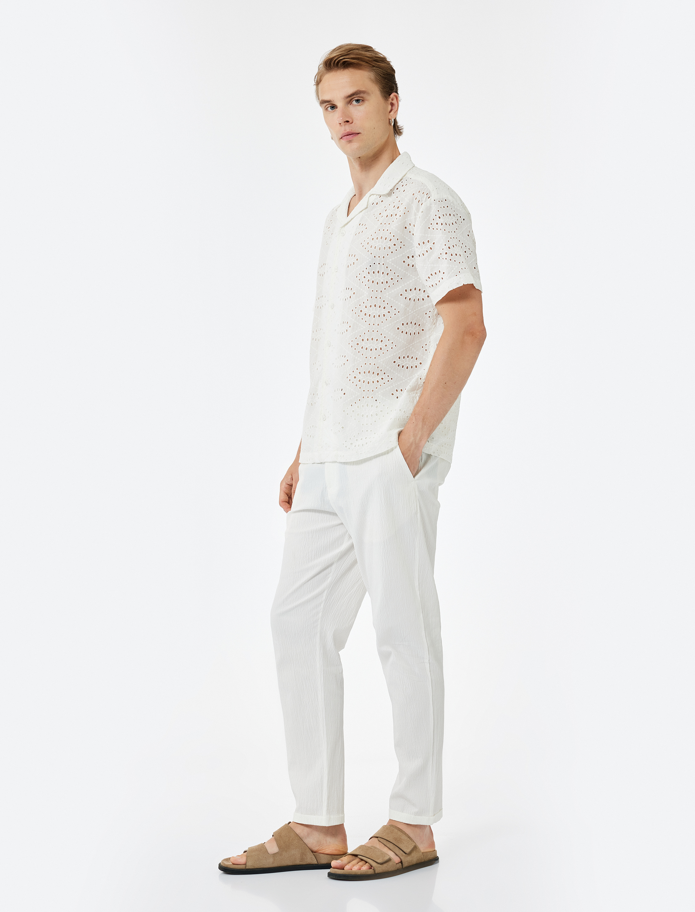   Pamuklu Katlamalı Paça Dokulu Beli Bağcıklı Düğmeli Pantolon