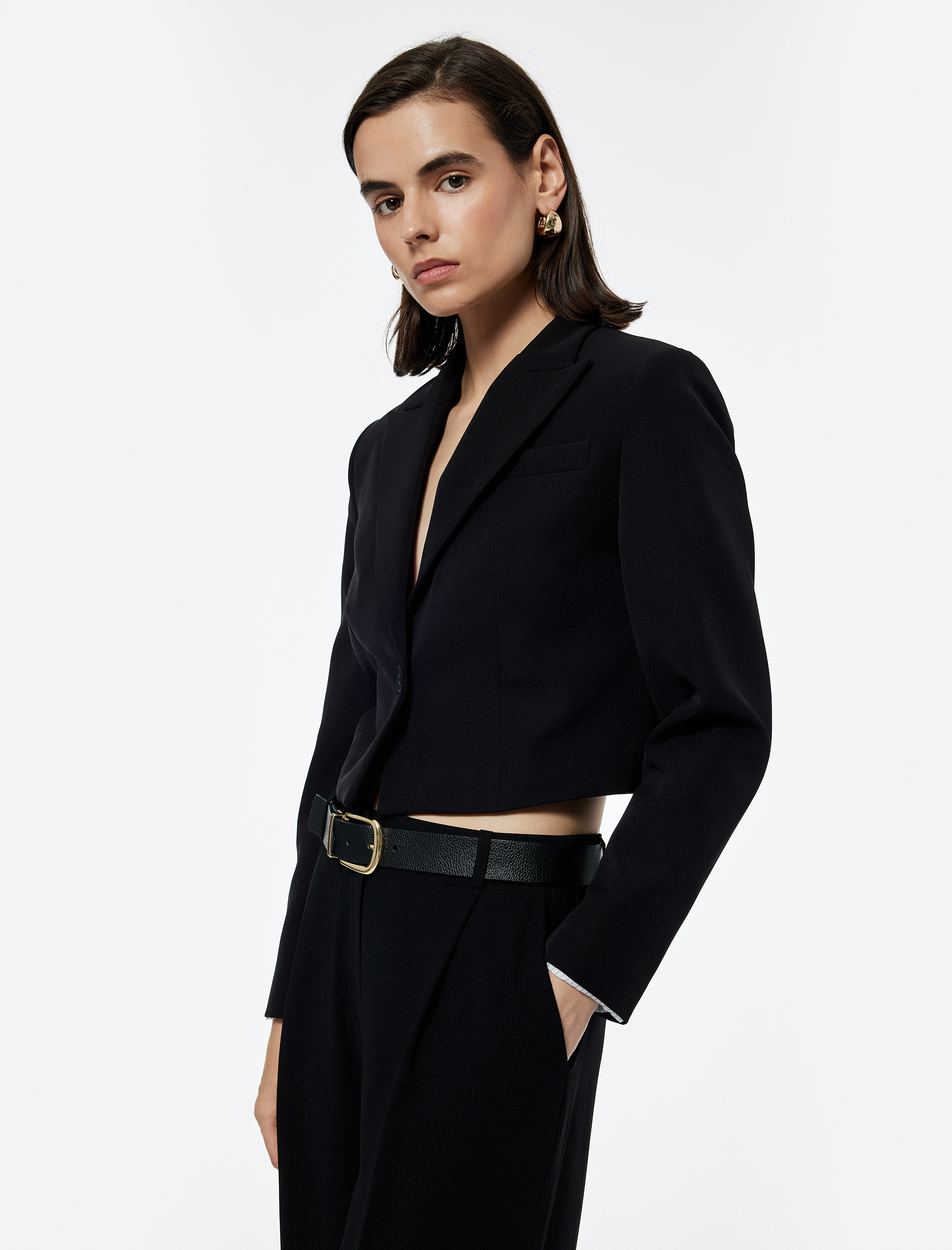   Kruvaze Yaka Uzun Kollu Crop Blazer Ceket