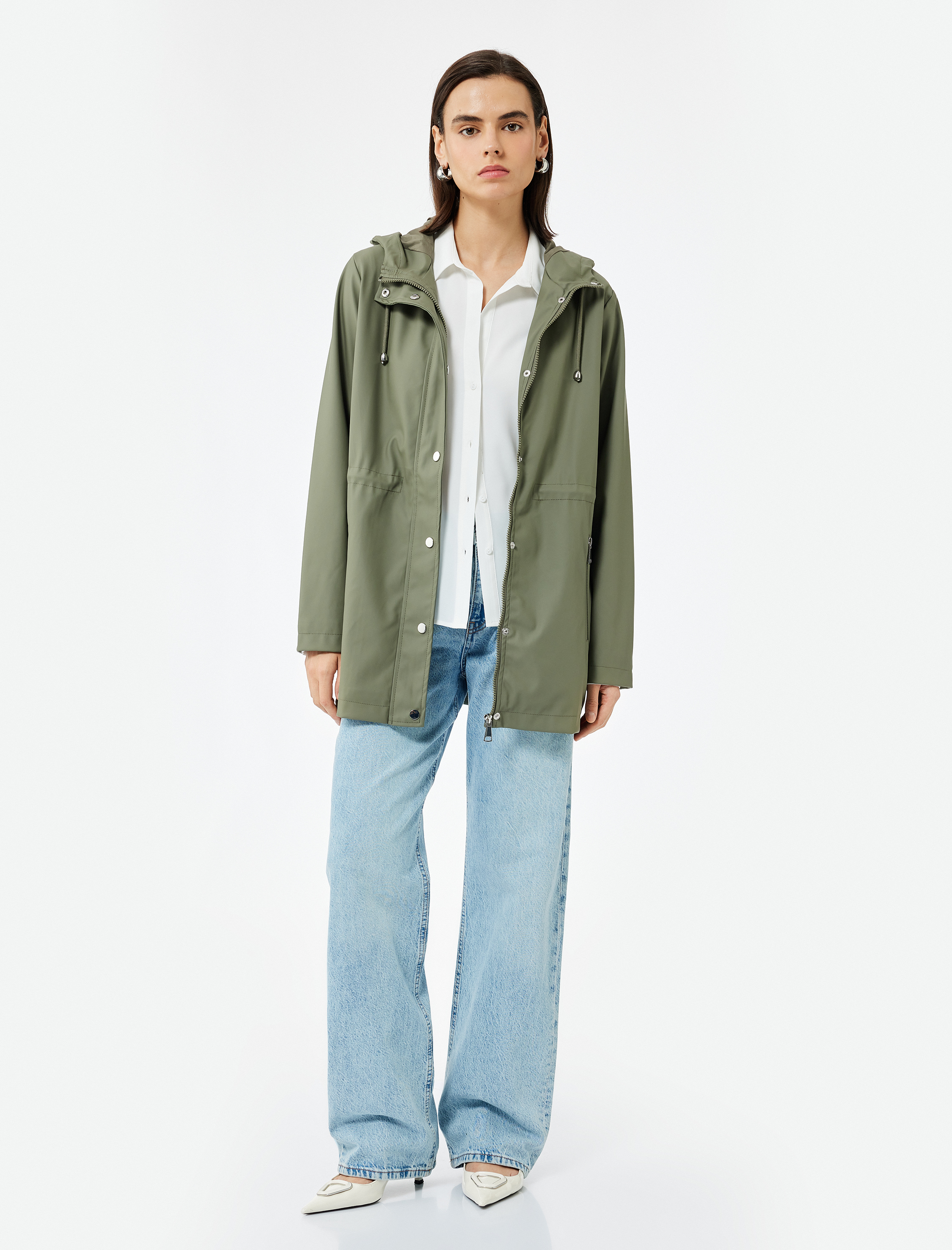   Cepli Beli Bağlamalı Uzun Kollu Fermuarlı Kapüşonlu Yağmurluk