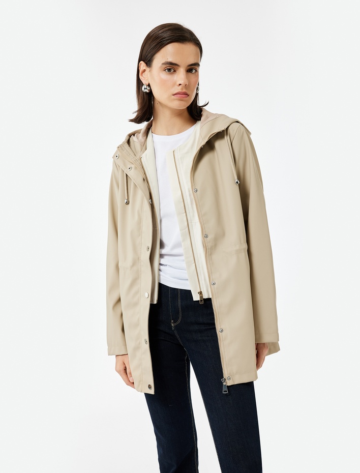  Cepli Beli Bağlamalı Uzun Kollu Fermuarlı Kapüşonlu Yağmurluk