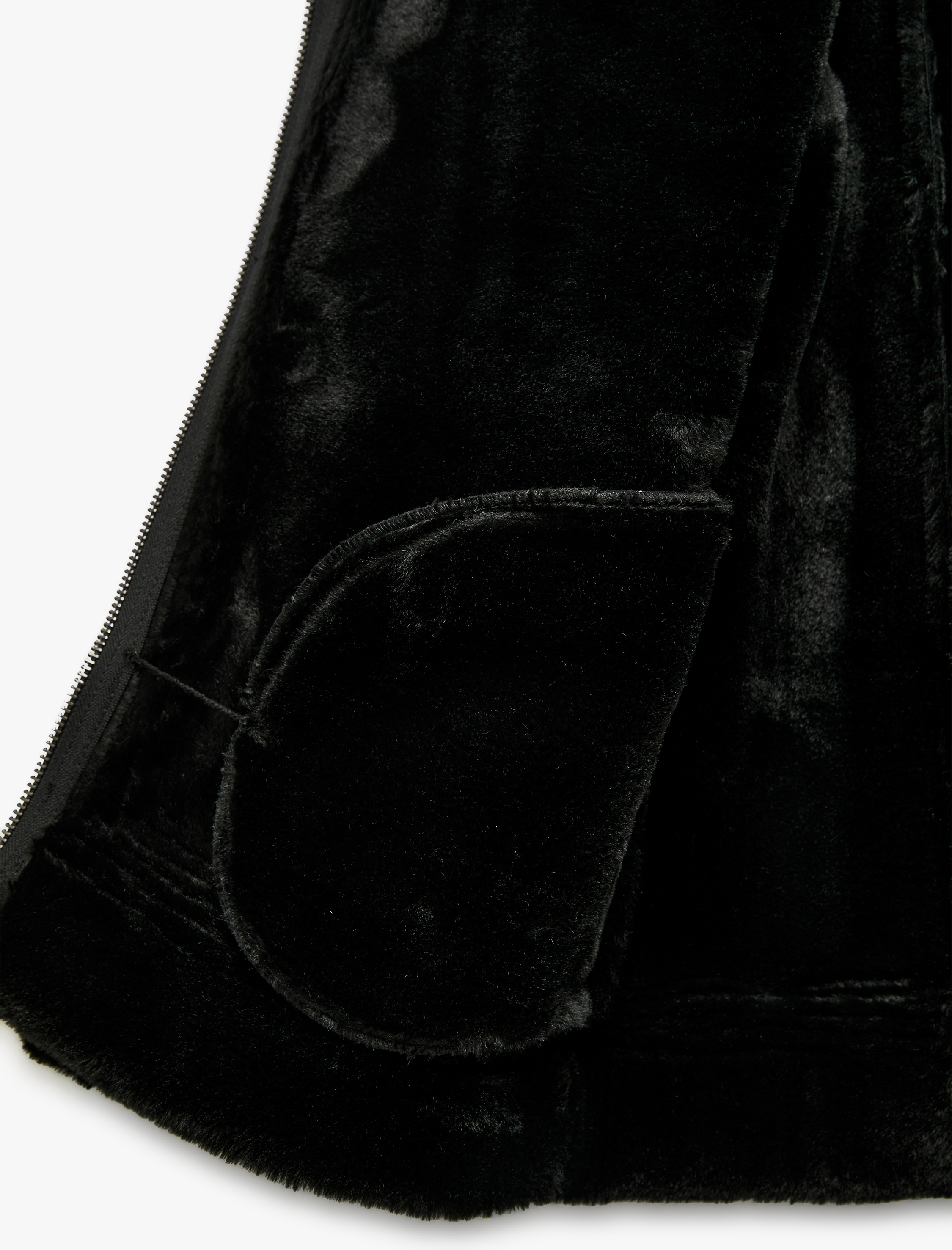   Peluş Astarlı Uzun Kollu Yakası Suni Kürklü Kruvaze Deri Görünümlü Ceket