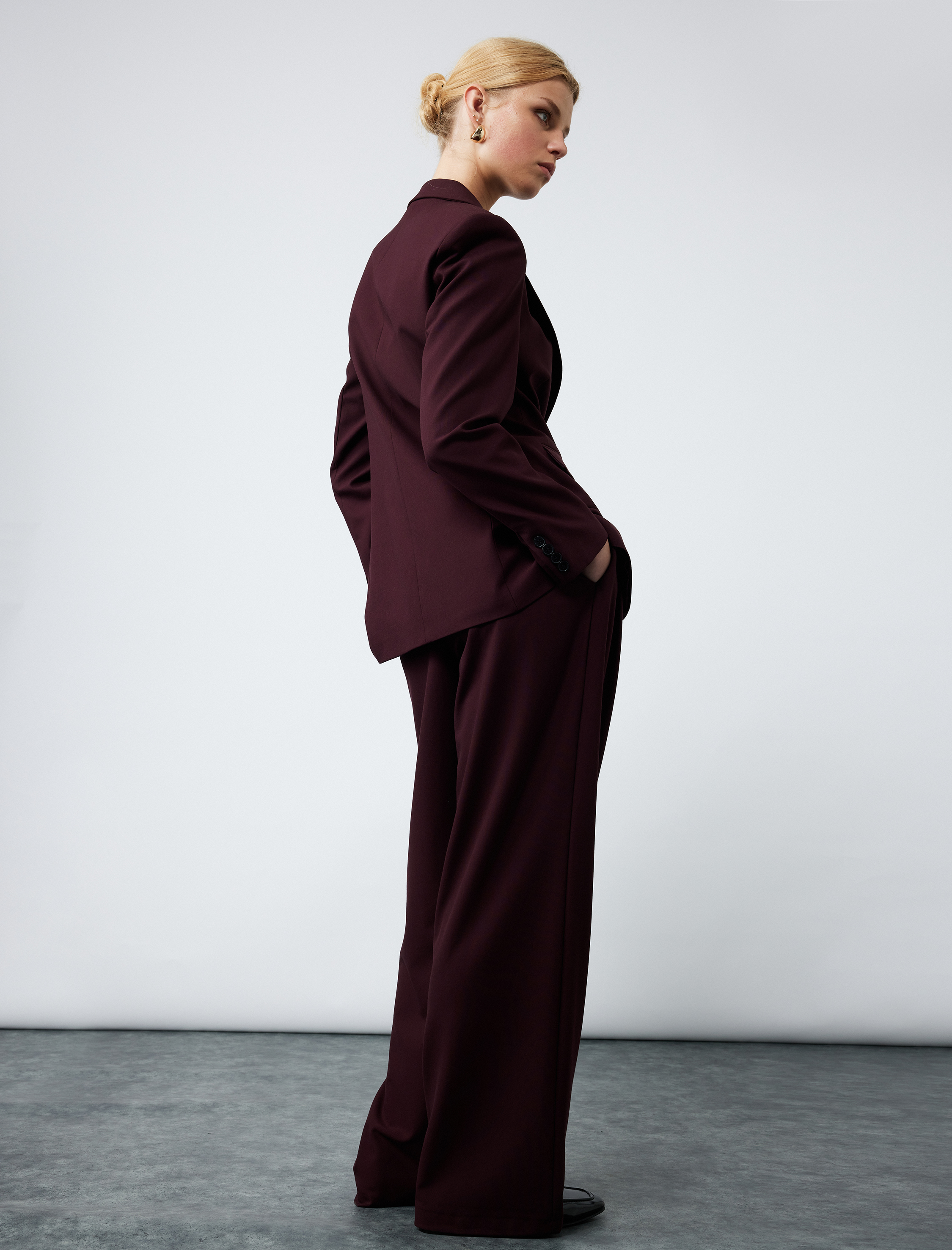   Regular Fit Kapaklı Cep Detaylı Uzun Kollu Kruvaze Blazer Ceket