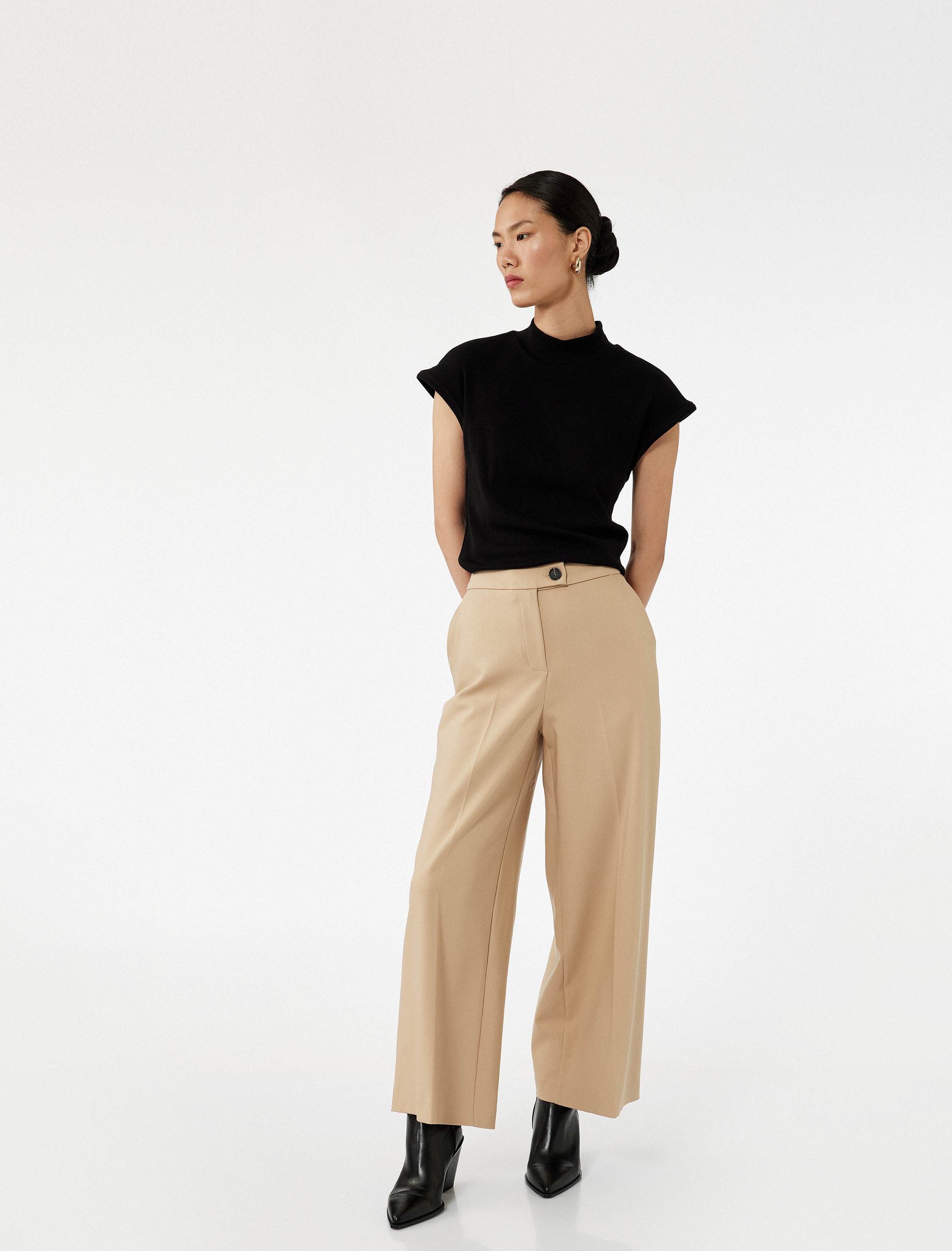   Standart Bel Cepli Kısa Geniş Paça Palazzo Pantolon