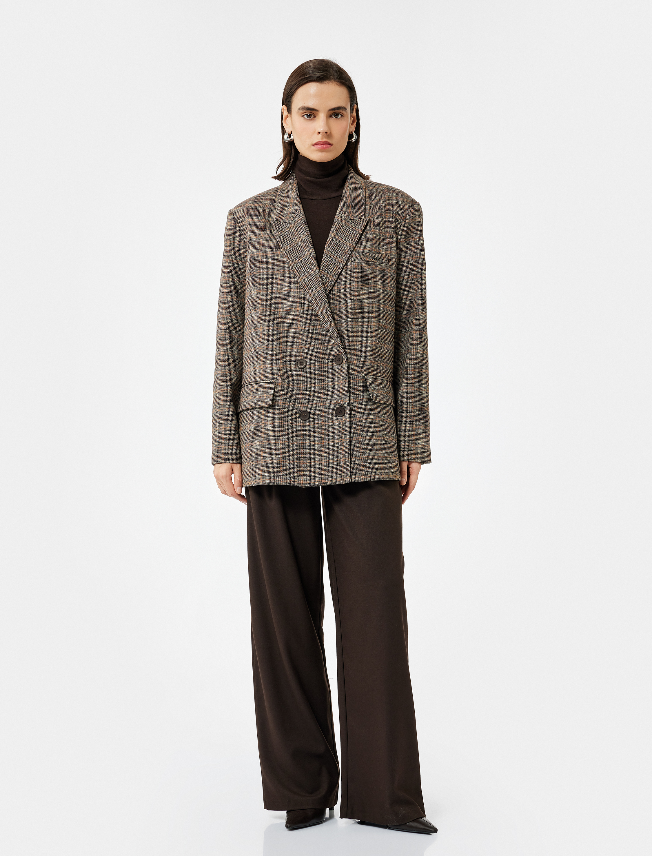   Kapaklı Cep Detaylı Düğmeli Uzun Kollu Kruvaze Ekose Blazer Ceket