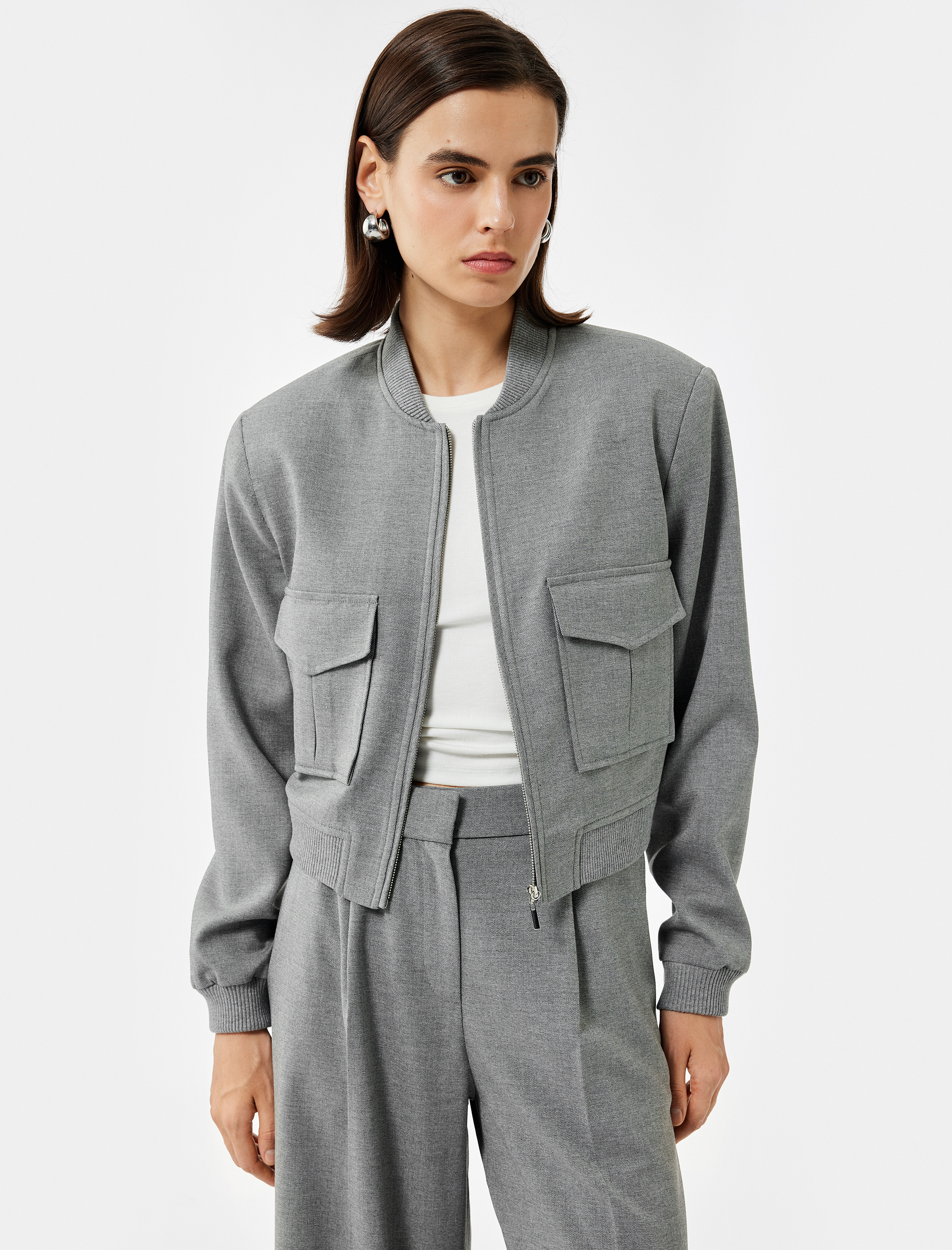   Uzun Kollu Kolej Yaka Cep Detaylı Bomber Ceket