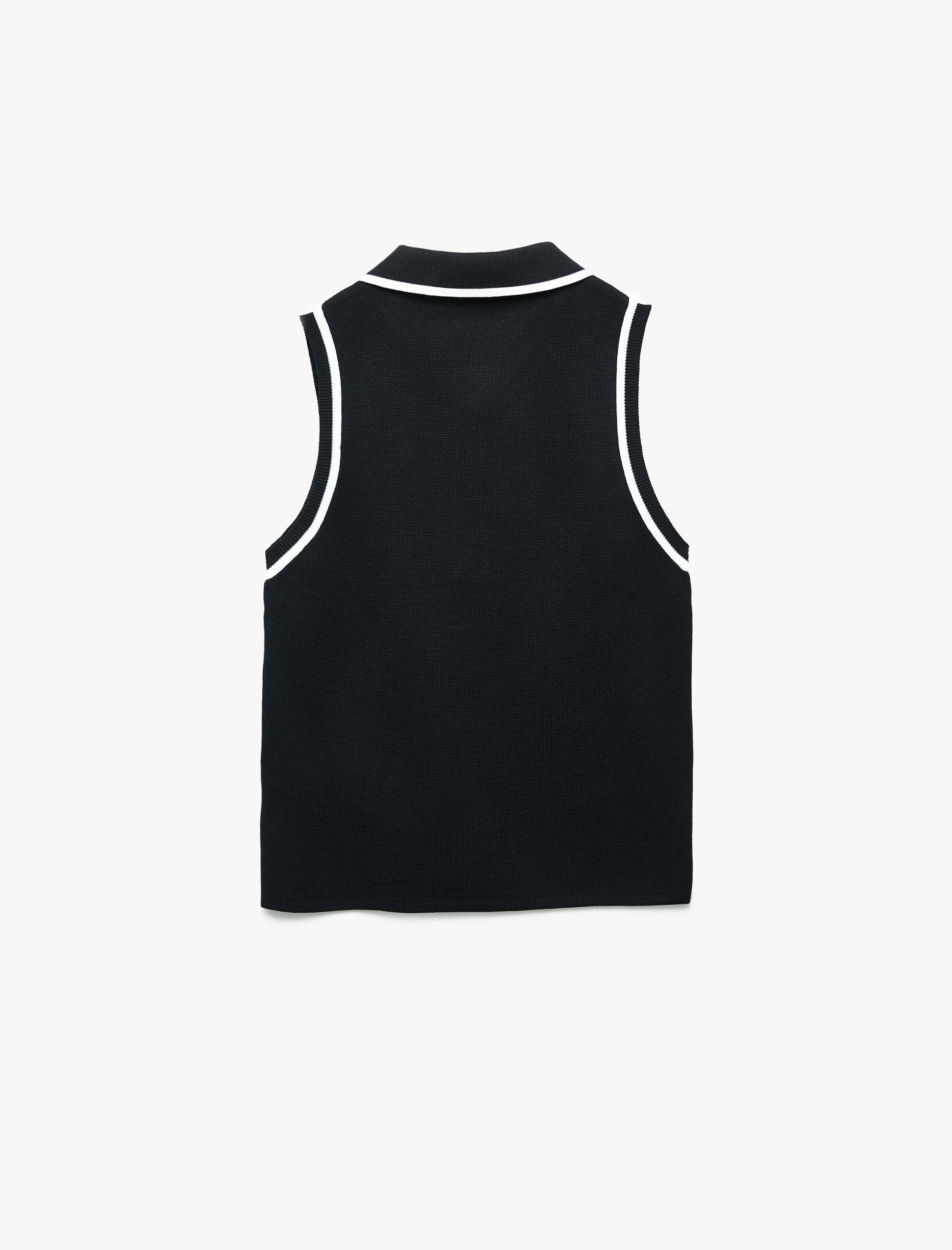   Regular Fit Düğmeli Kolsuz Polo Yaka Triko Bluz