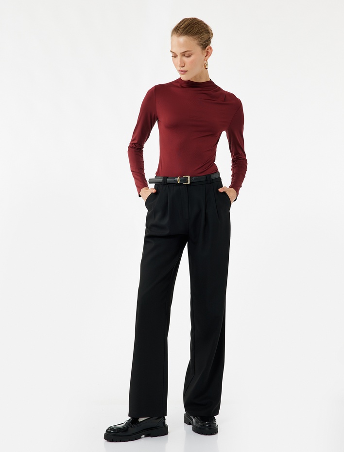  Slim Fit Hafif Dik Yaka Drape Detaylı Uzun Kollu Bodysuit