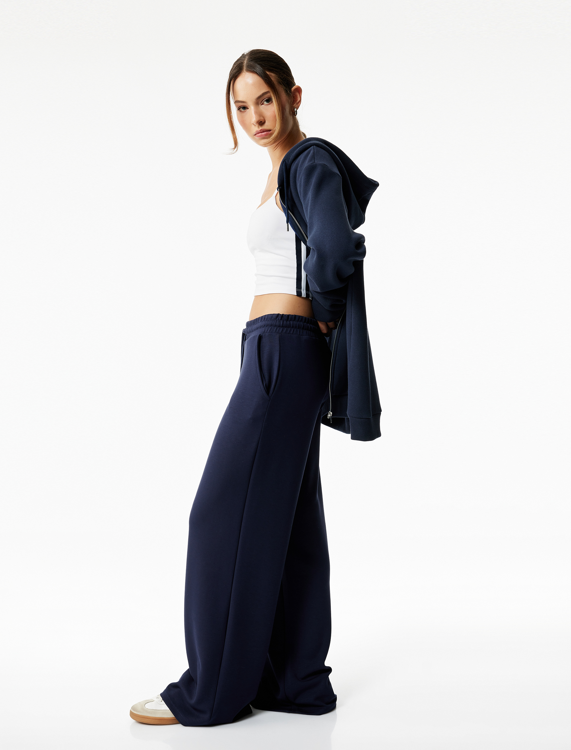   Oversize Yüksek Bel Cep Detaylı Geniş Paça Spor Eşofman Altı