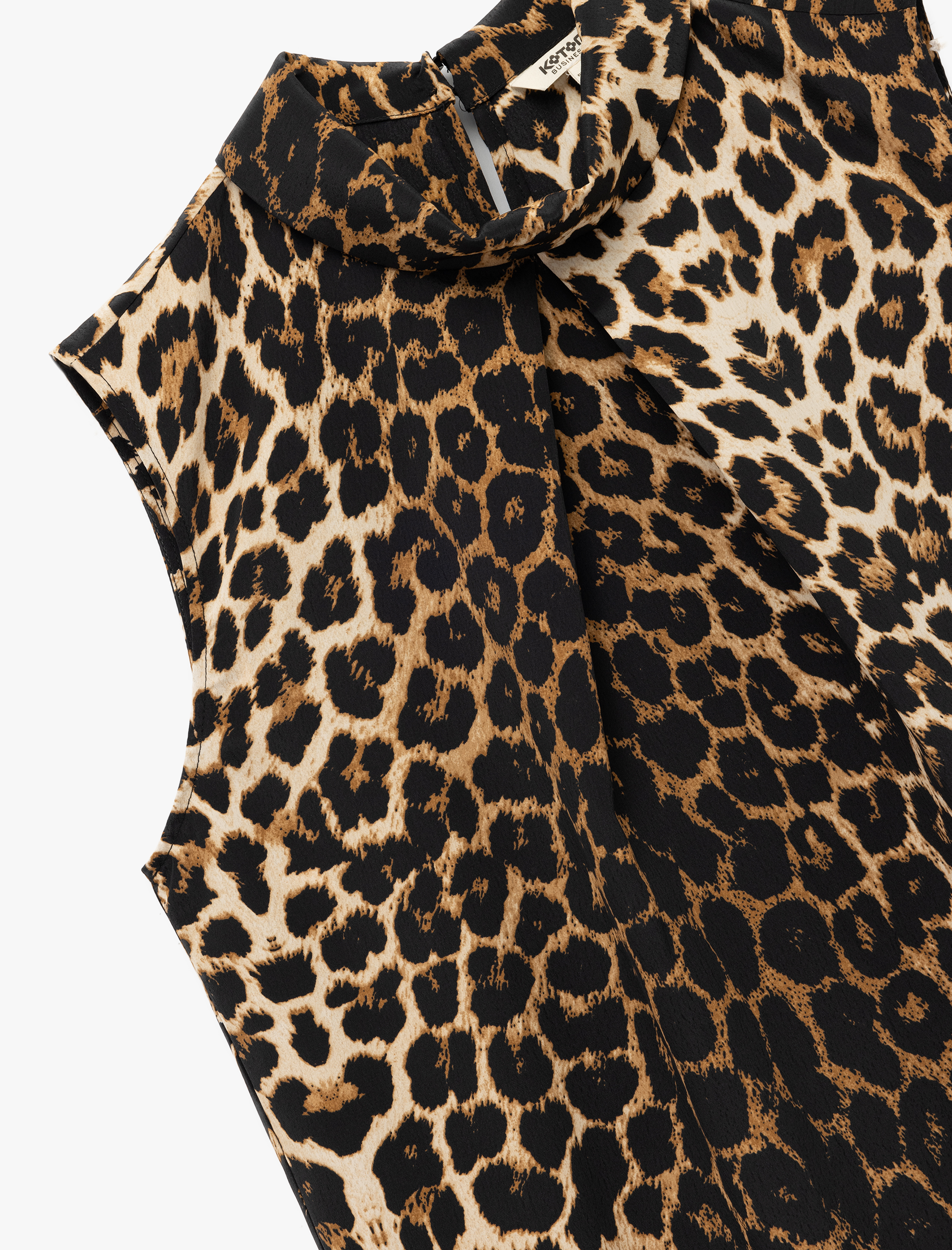 Dik Yaka Kolsuz Leopar Desenli Bluz