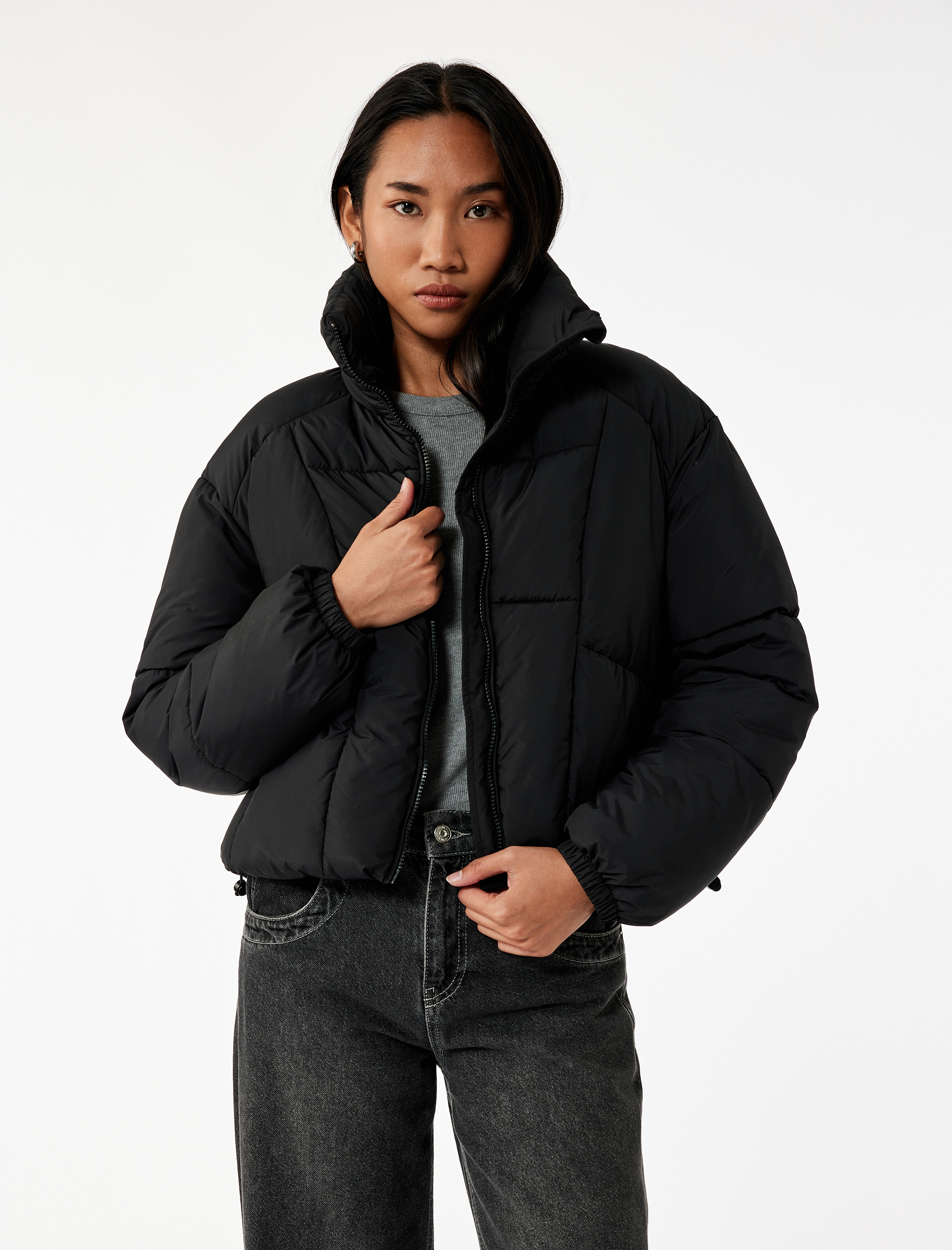   Polar Cepli Dik Yaka Uzun Kollu Fermuarlı Su İtici Crop Şişme Mont