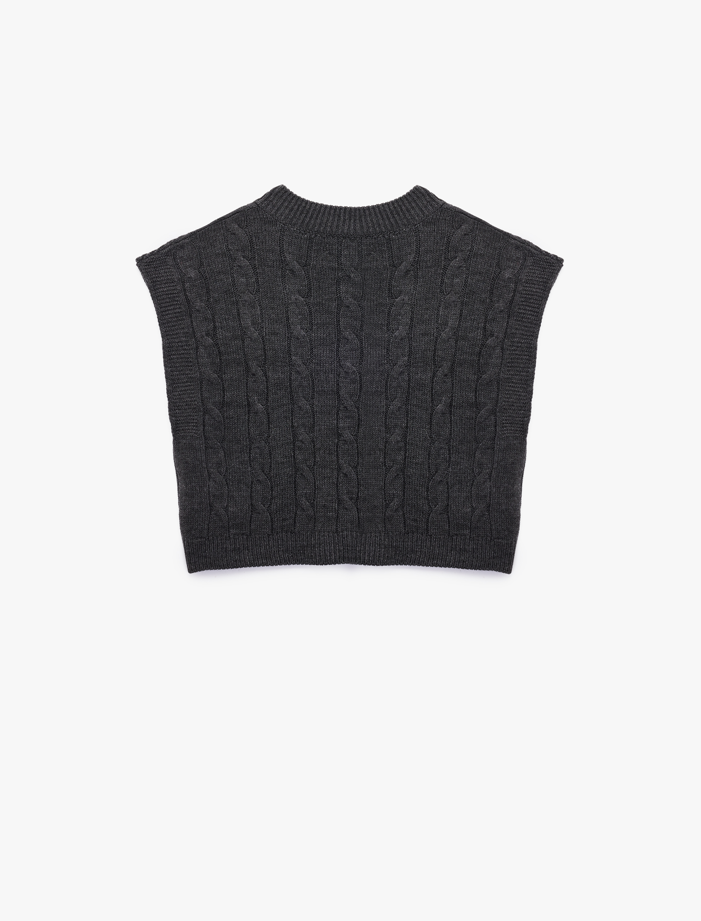   Kolsuz V Yaka Ayıcık İşleme Detaylı Saç Örgü Oversize Süveter