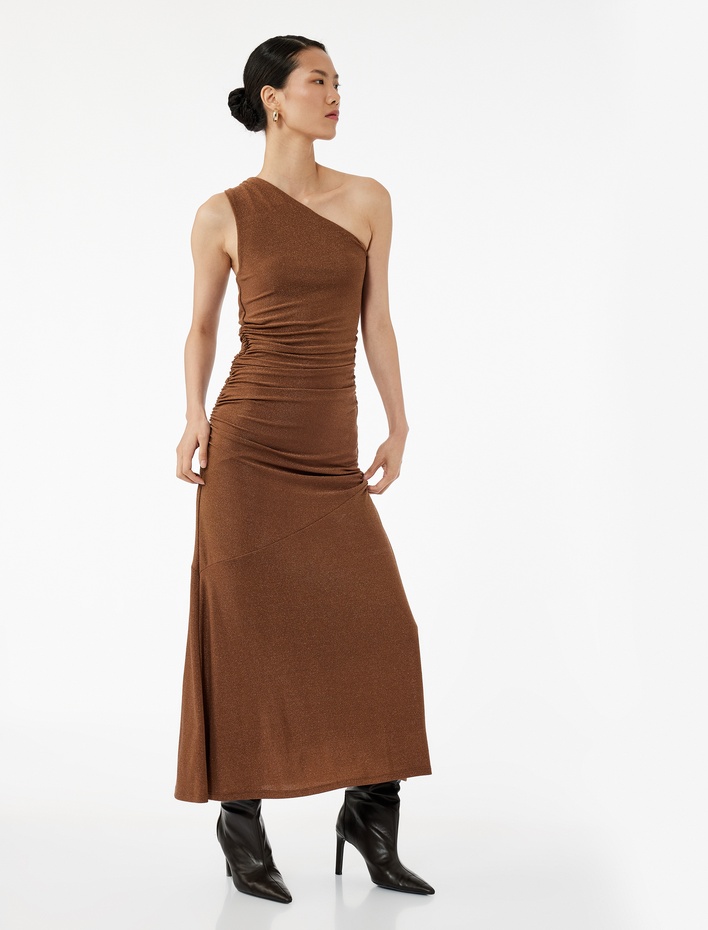  Drapeli Tek Omuz Kolsuz Uzun Abiye Elbise