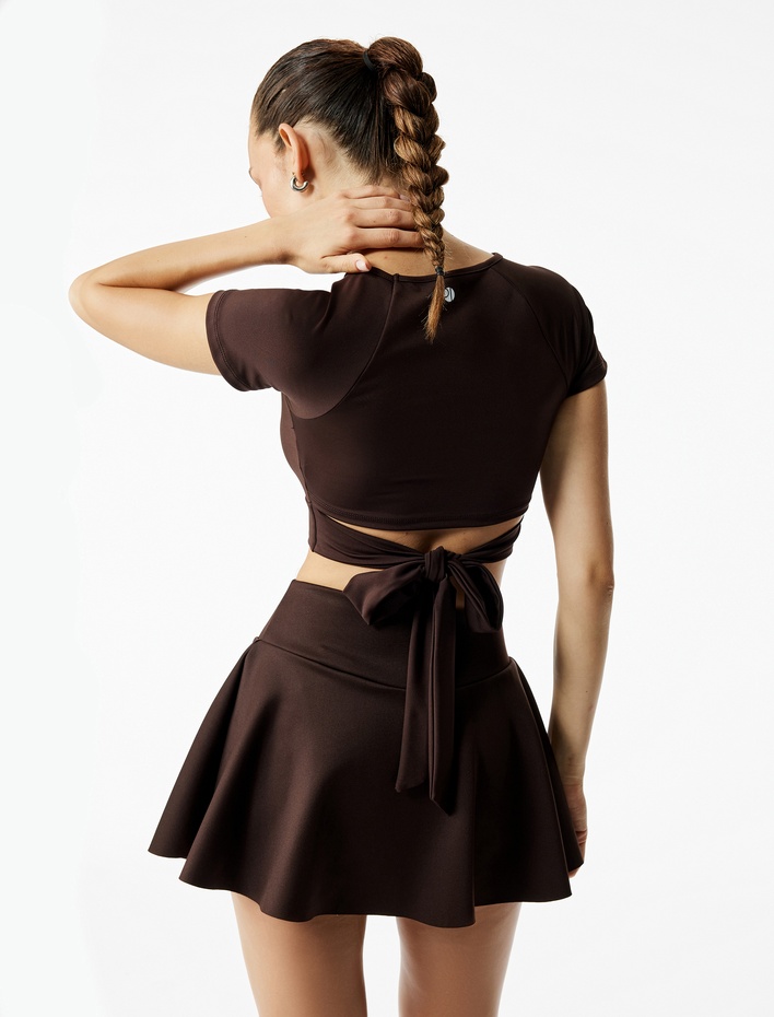  Slim Fit Kısa Kollu Bisiklet Yaka Crop Bağlama Detaylı Spor Tişört