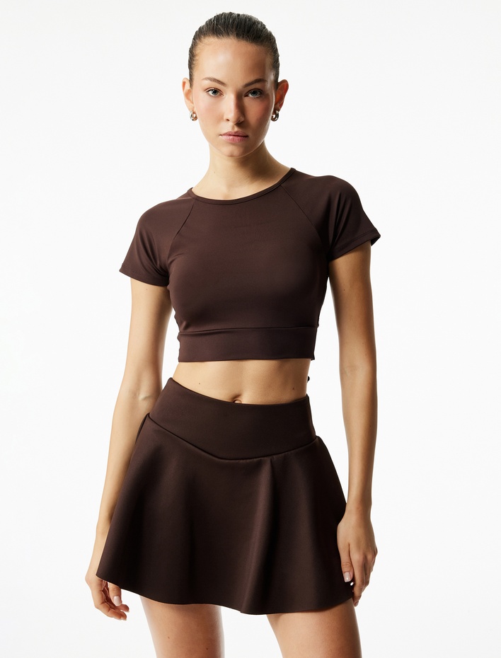  Slim Fit Kısa Kollu Bisiklet Yaka Crop Bağlama Detaylı Spor Tişört