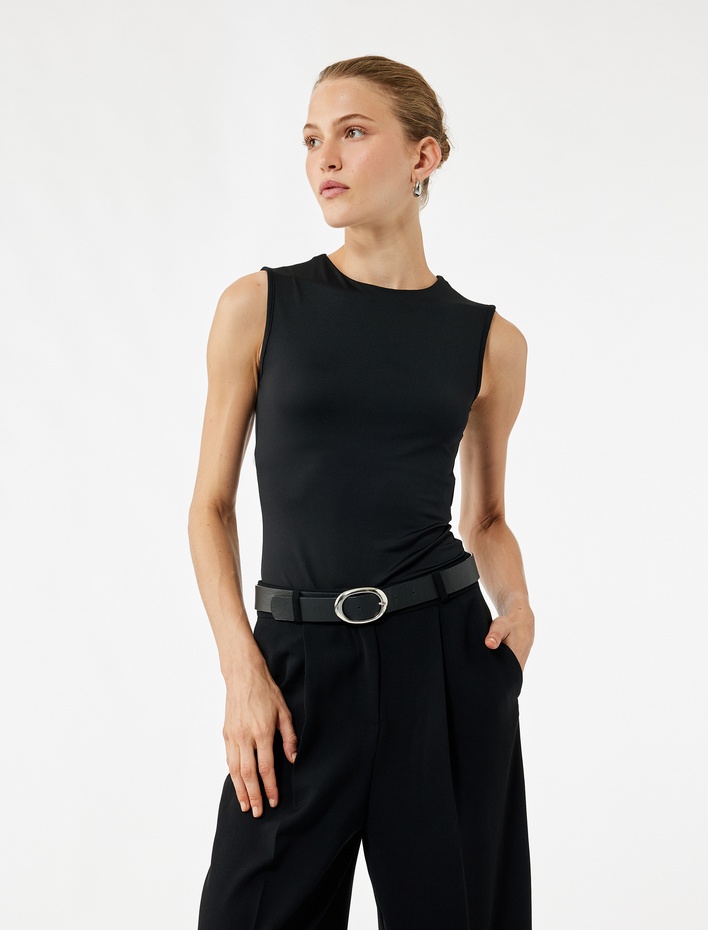  Slim Fit Kolsuz Bisiklet Yaka Bodysuit