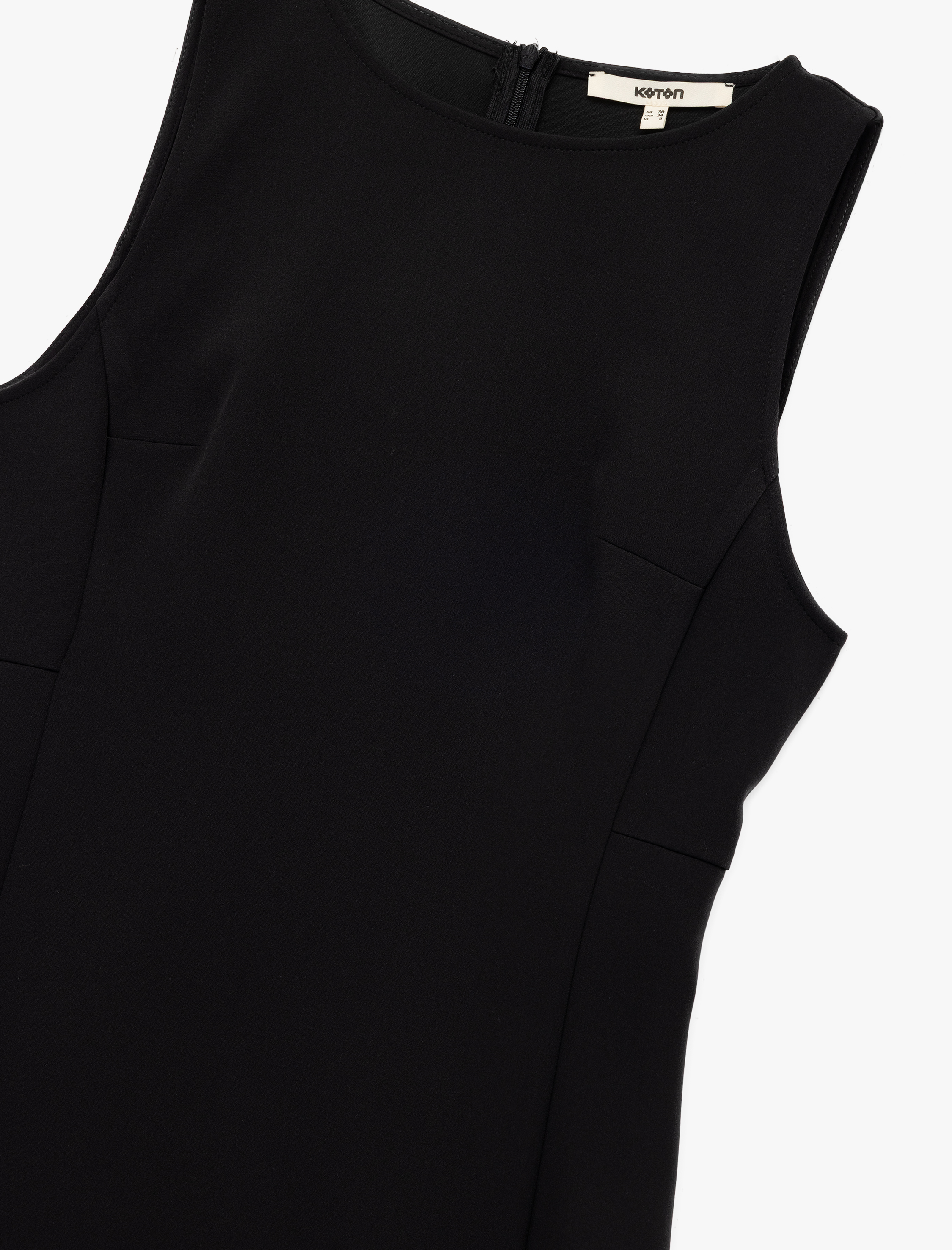   Slim Fit Kolsuz Bisiklet Yaka Mini Elbise