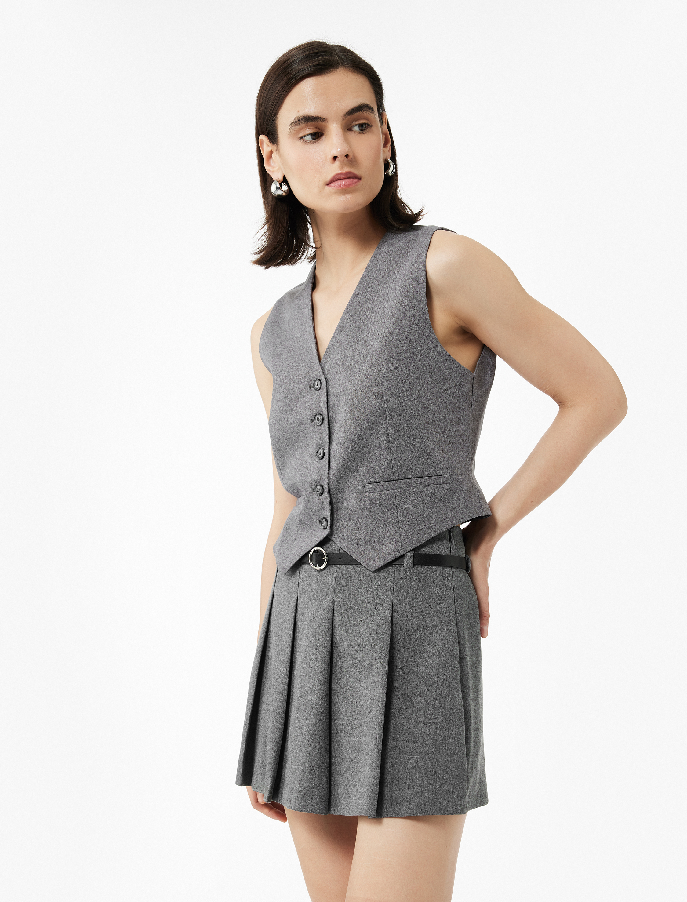   A Kesim Kemer Detaylı Pileli Mini Etek