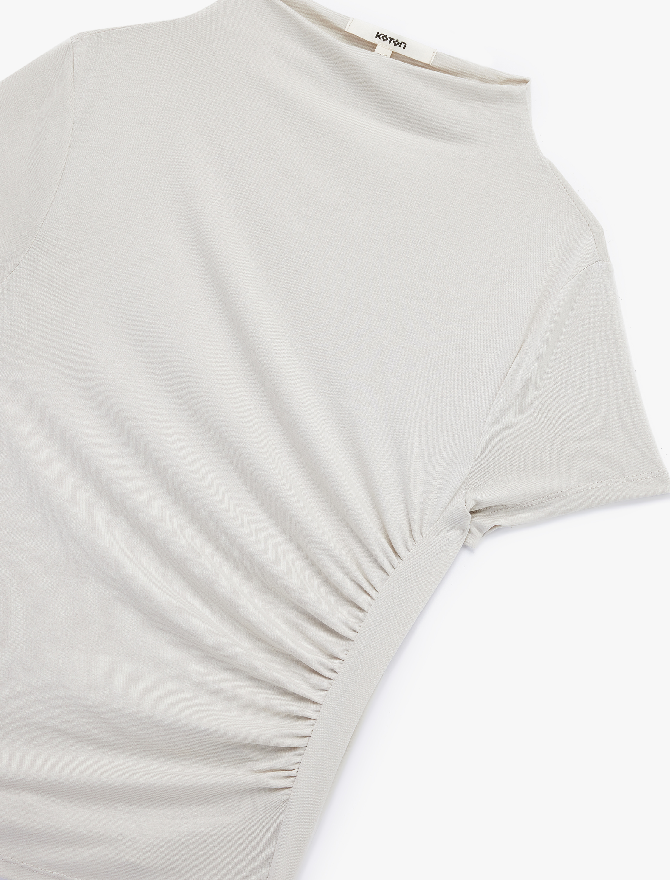   Slim Fit Büzgülü Kısa Kollu Dik Yaka Bluz