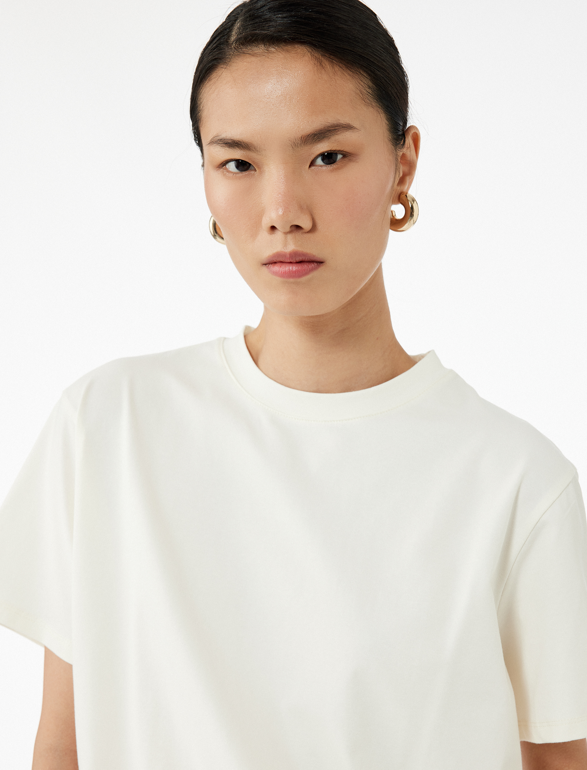   Kısa Kollu Bisiklet Yaka Pamuklu Basic Oversize Tişört