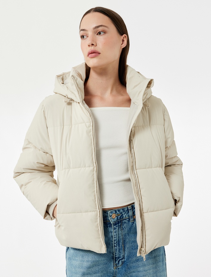  Polar Cep Detaylı Fermuarlı Uzun Kollu Kapüşonlu Crop Şişme Mont