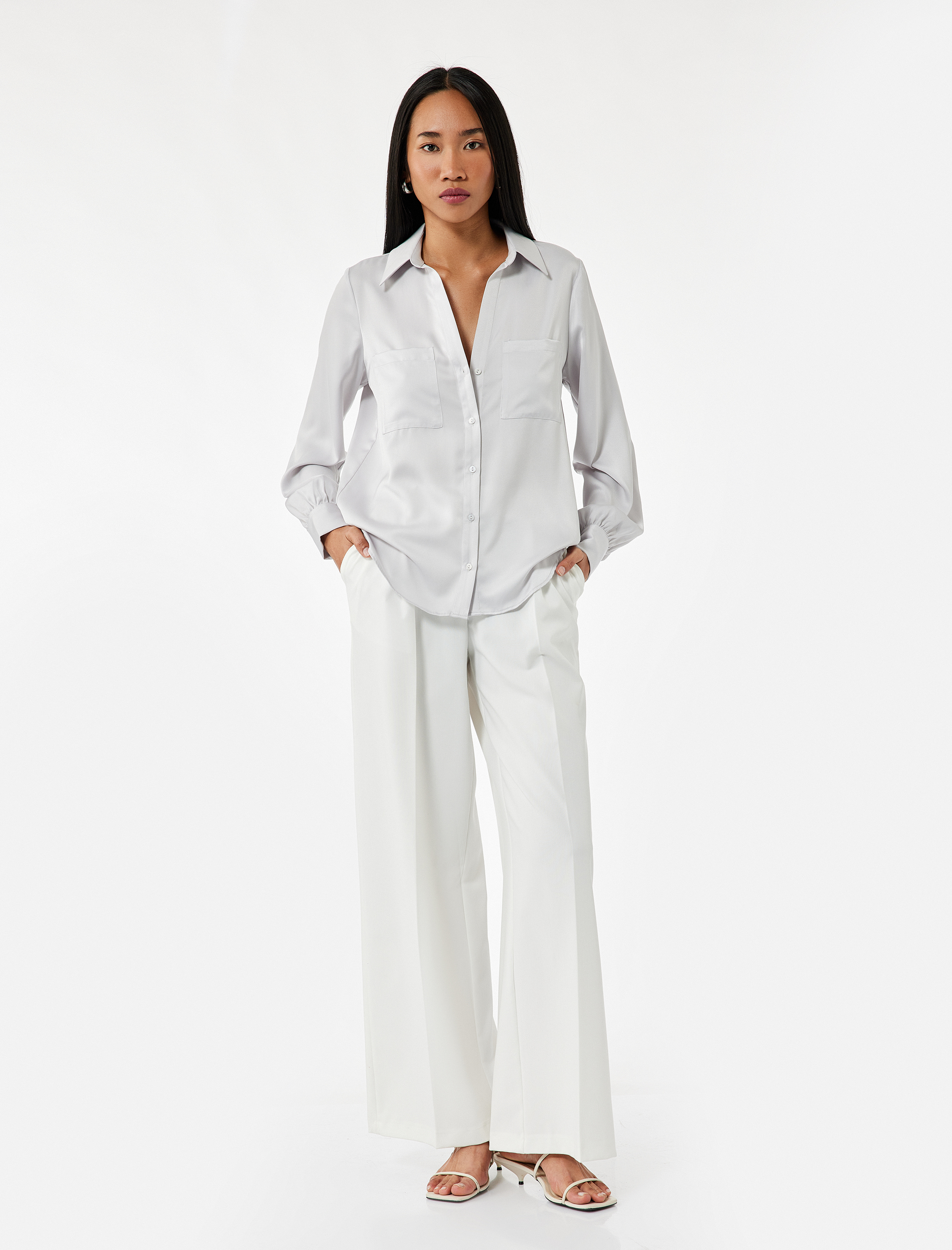 Uzun Kollu Cep Detaylı Klasik Yaka Düğmeli Gömlek