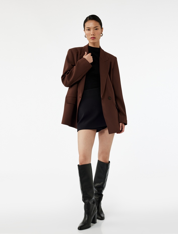  Uzun Kollu Kapaklı Cep Detaylı Oversize Kruvaze Blazer Ceket