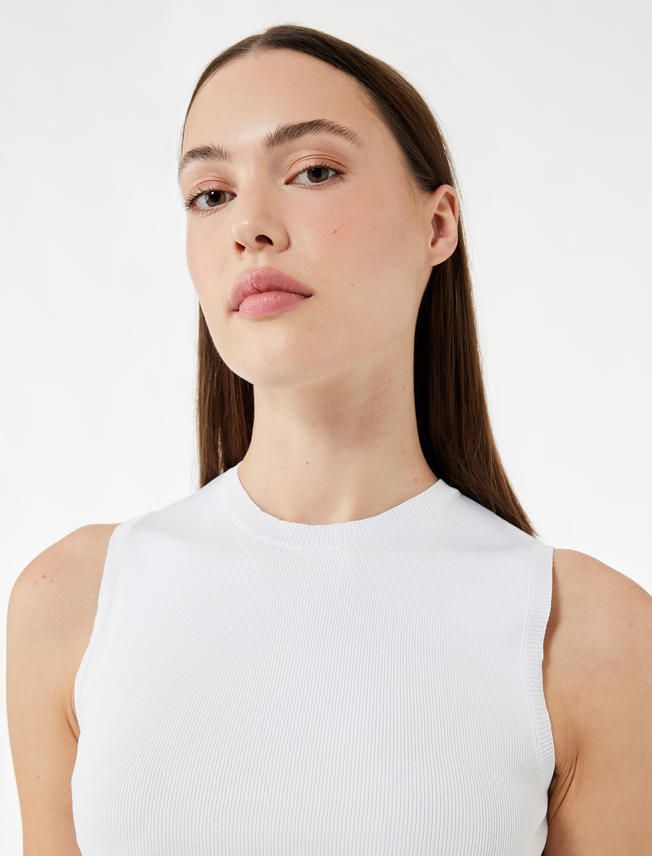   Regular Fit Bisiklet Yaka Kolsuz Triko Bluz