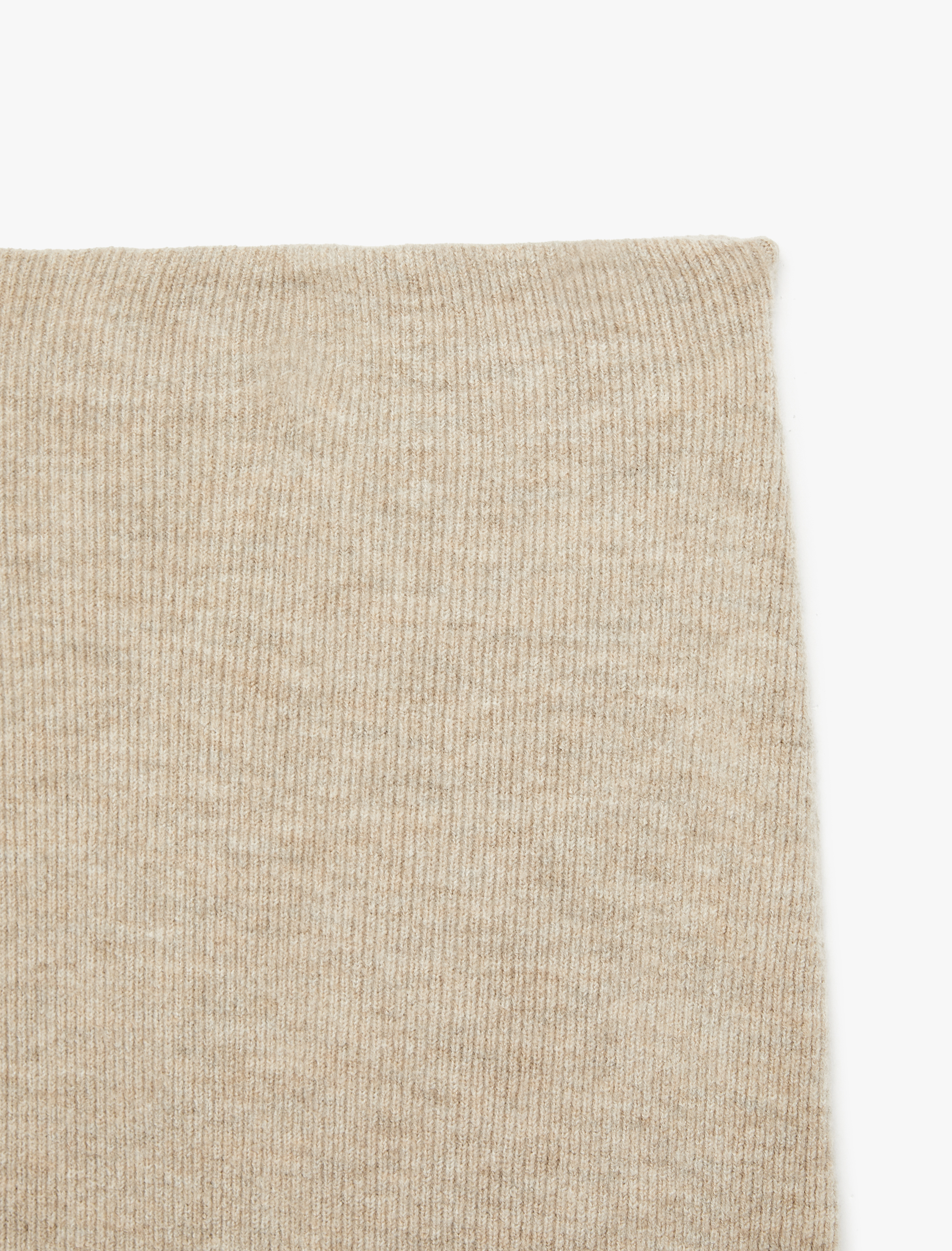   Beli Lastikli Uzun Kalem Triko Etek