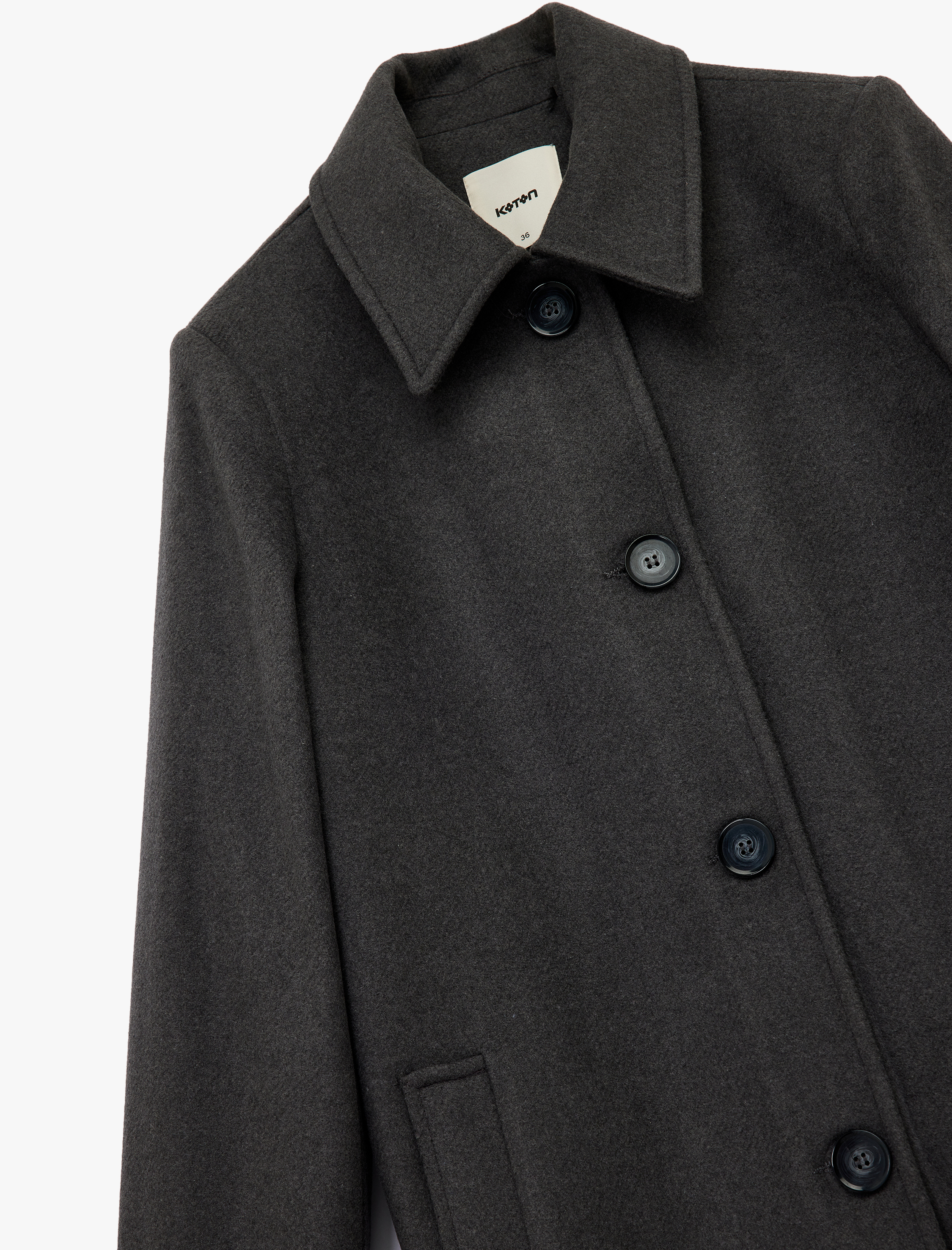   Düğmeli Uzun Kollu Klasik Yaka Cep Detaylı Kaşe Kaban