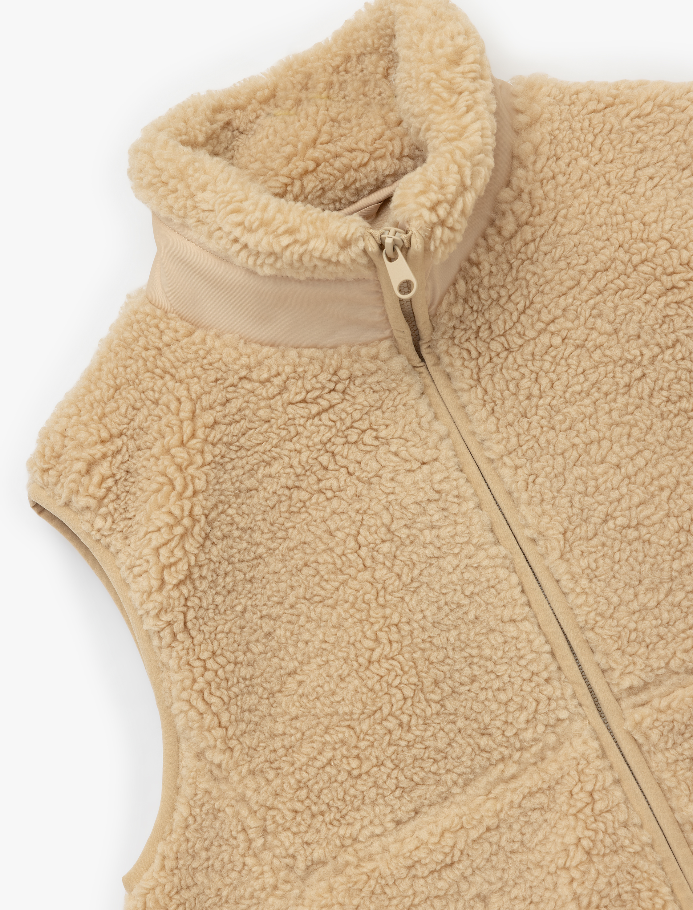   Dik Yaka Kolsuz Cepli Fermuarlı Peluş Crop Yelek