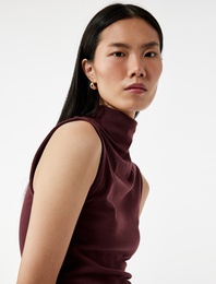 Pamuklu Slim Fit Kolsuz Dik Yaka Body