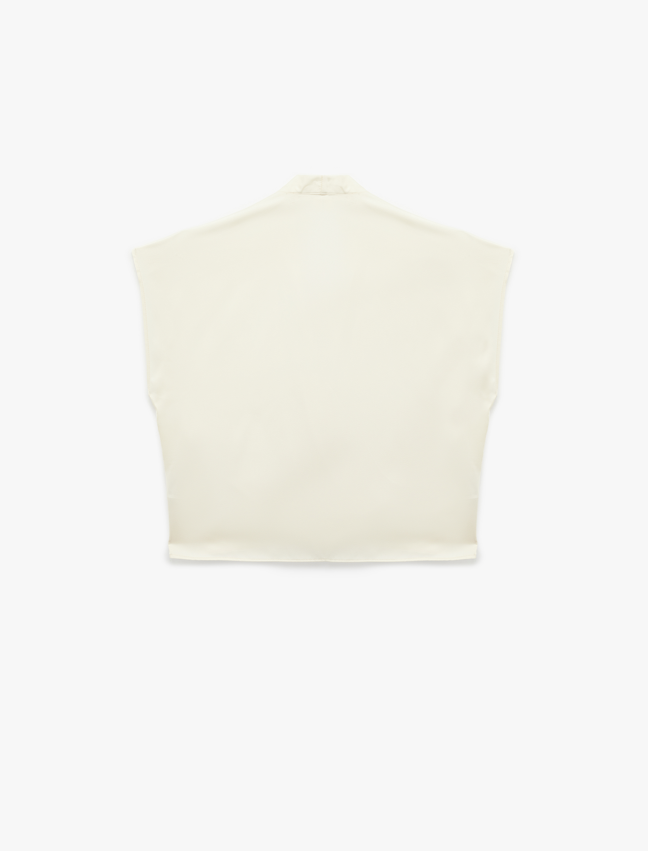   Regular Fit Dökümlü Drapeli Kolsuz Kruvaze Bluz