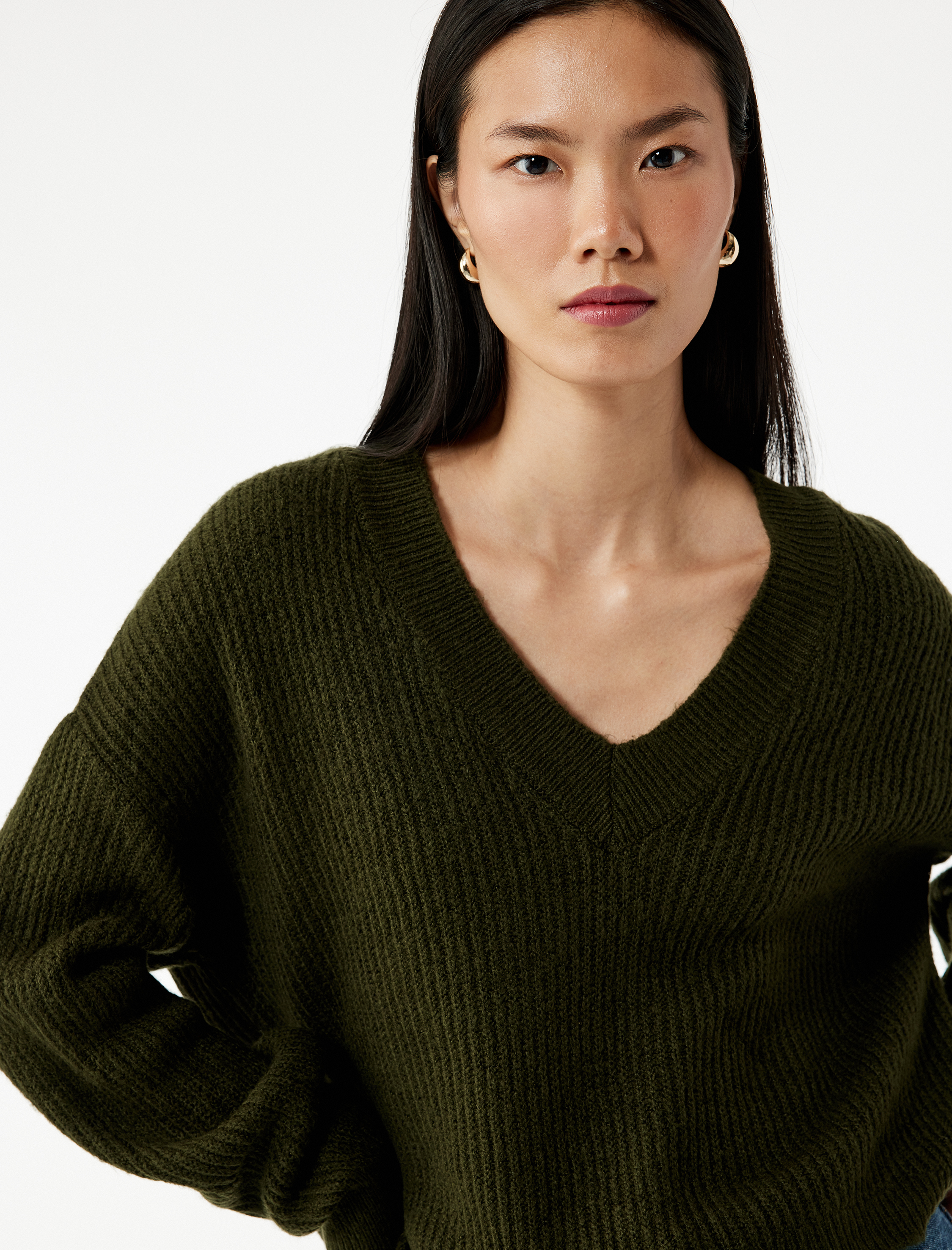   Uzun Kollu V Yaka Örgü Kazak